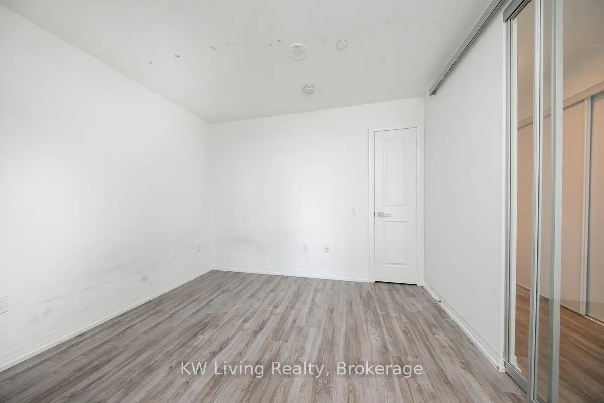 Photo 16 of Unit 921, 251 Jarvis Street, Toronto, Church-Yonge Corridor — HOMEH
