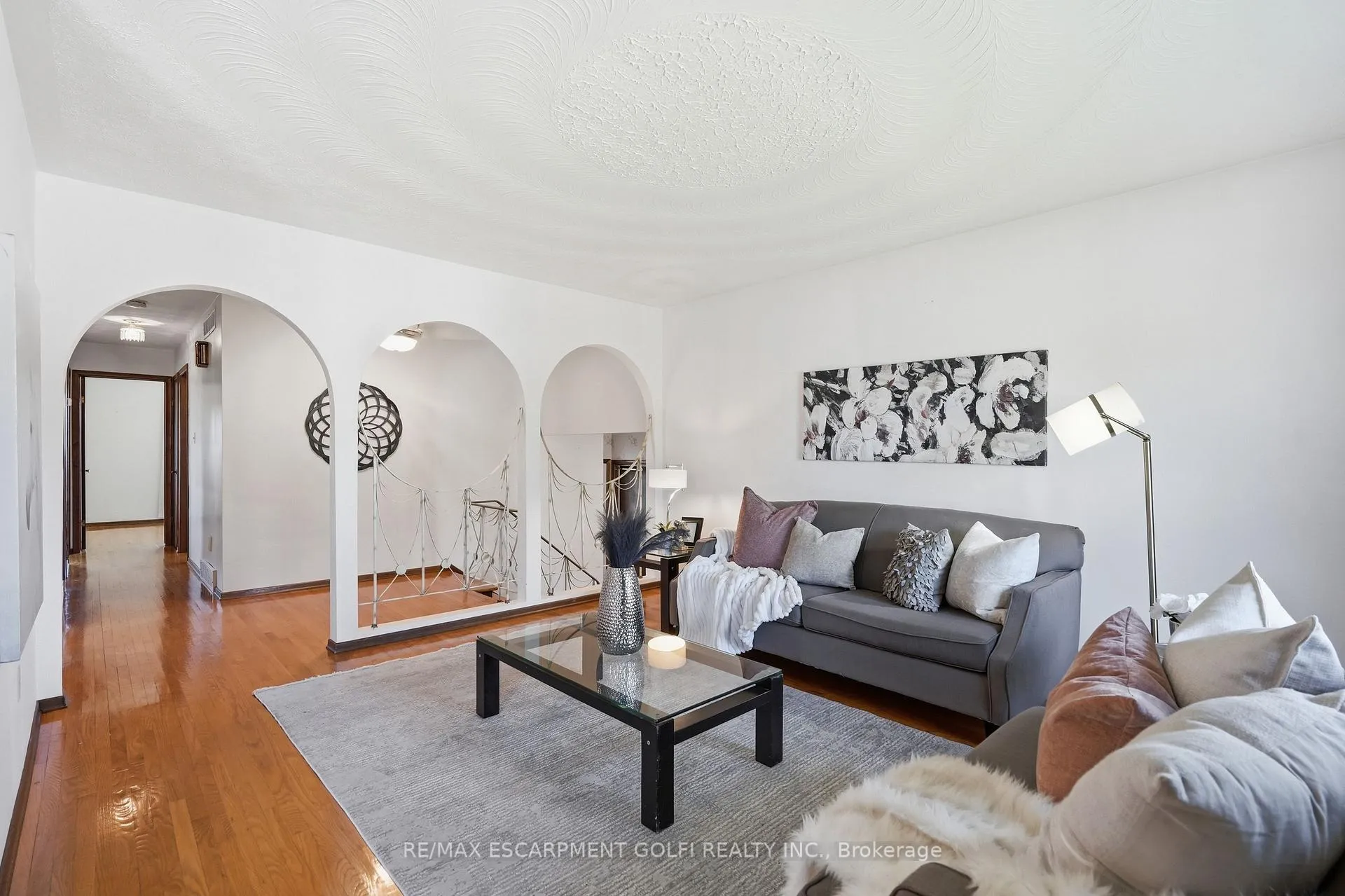 Photo 9 of 64 Eastbury Drive, Hamilton, Stoney Creek — HOMEH