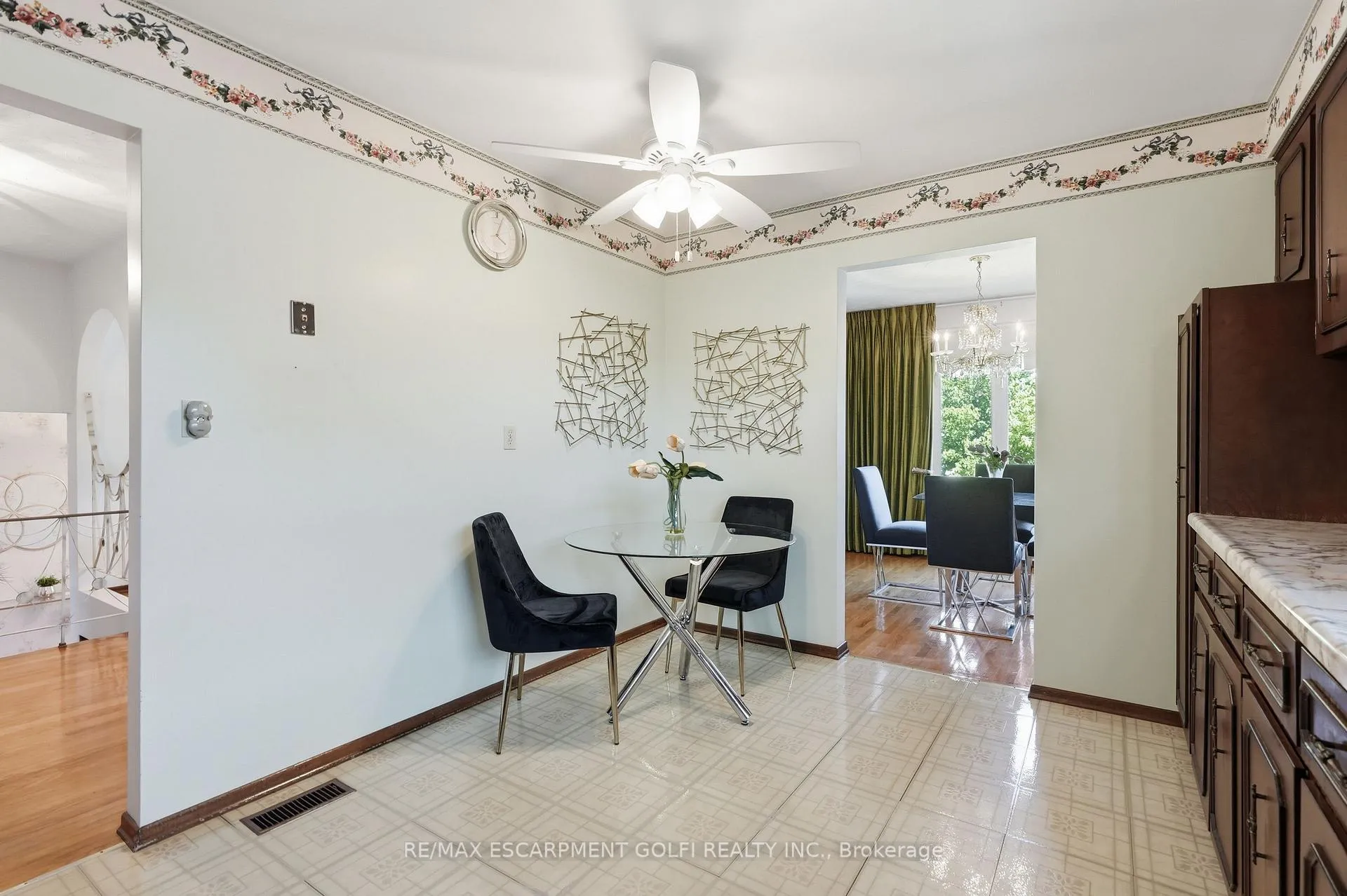 Photo 17 of 64 Eastbury Drive, Hamilton, Stoney Creek — HOMEH