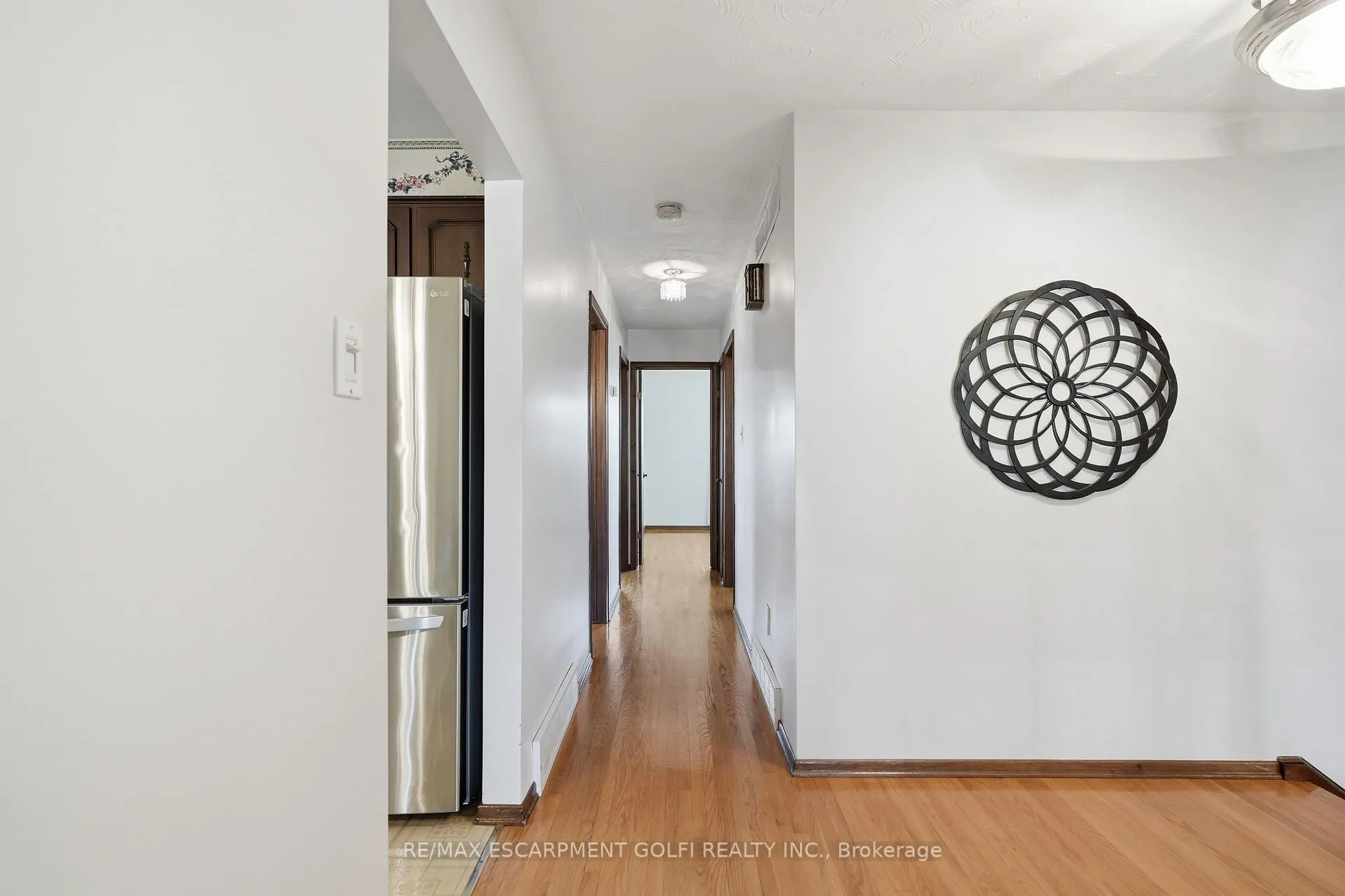Photo 18 of 64 Eastbury Drive, Hamilton, Stoney Creek — HOMEH