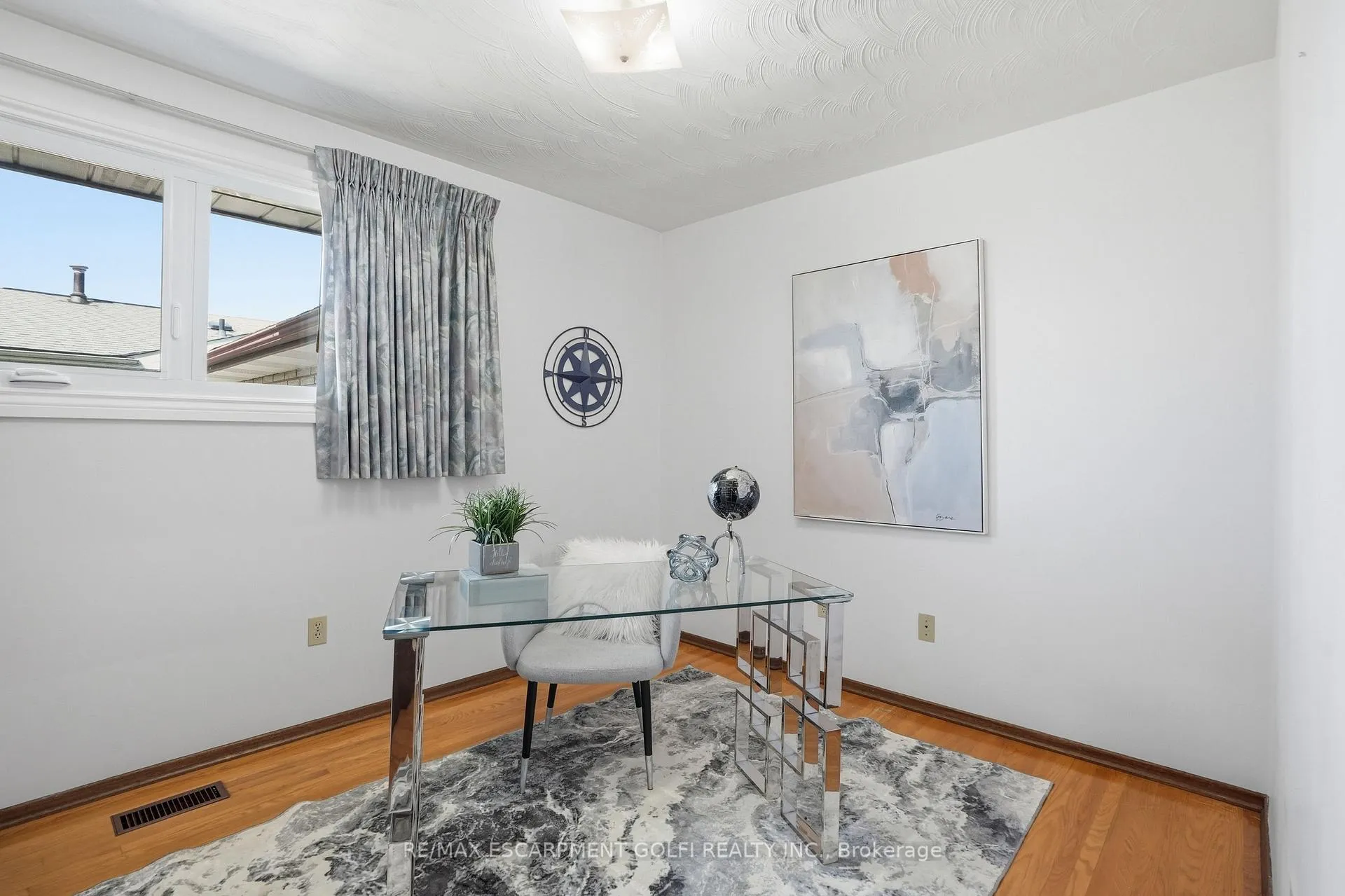 Photo 25 of 64 Eastbury Drive, Hamilton, Stoney Creek — HOMEH