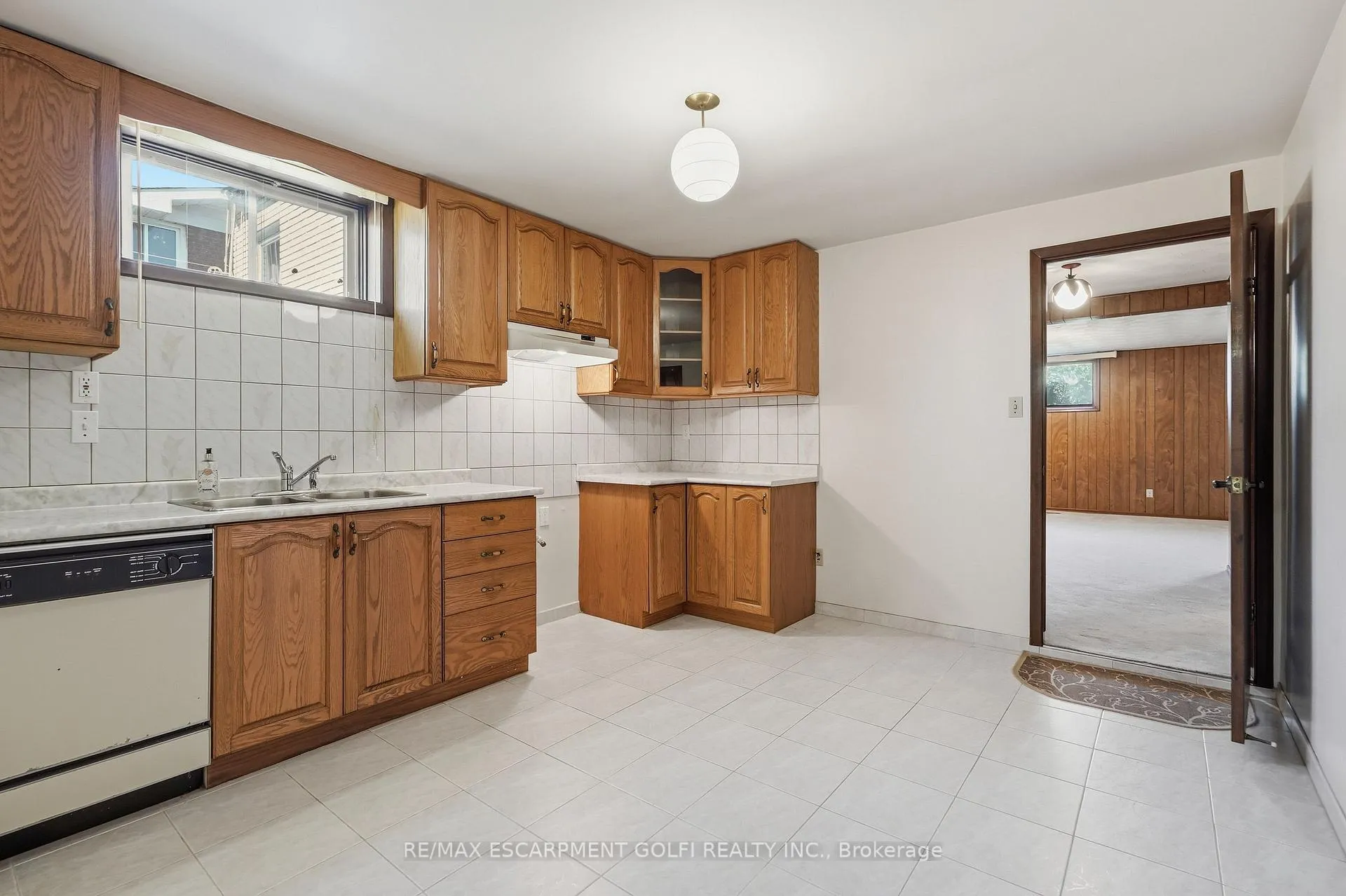Photo 34 of 64 Eastbury Drive, Hamilton, Stoney Creek — HOMEH