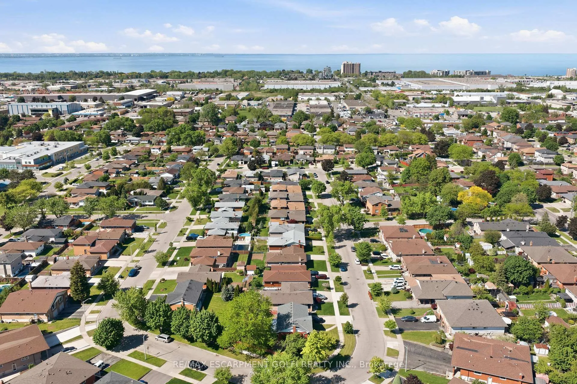 Photo 46 of 64 Eastbury Drive, Hamilton, Stoney Creek — HOMEH