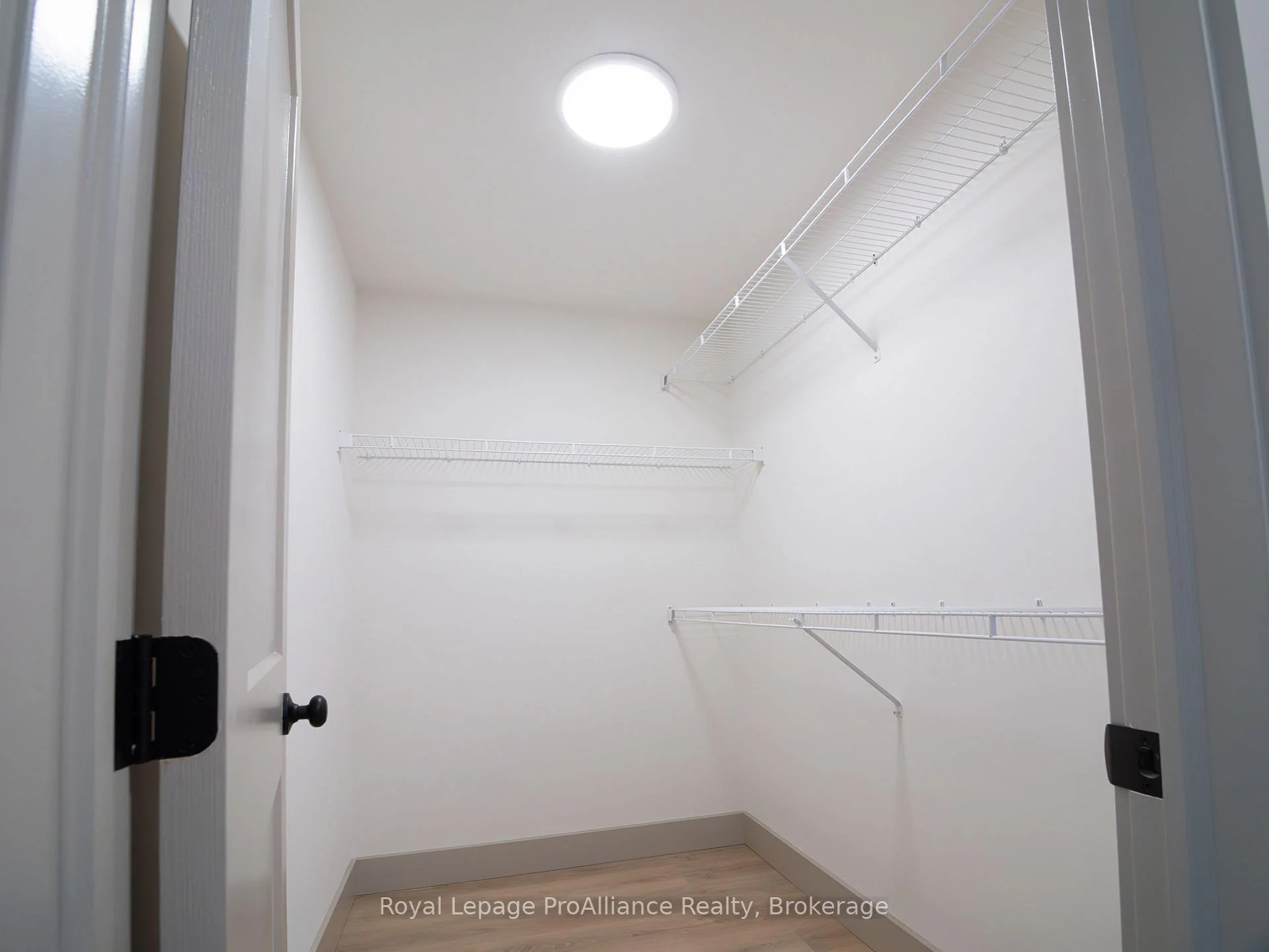 Photo 20 of 15 Willowbrook Street, Markham, Aileen-Willowbrook — HOMEH