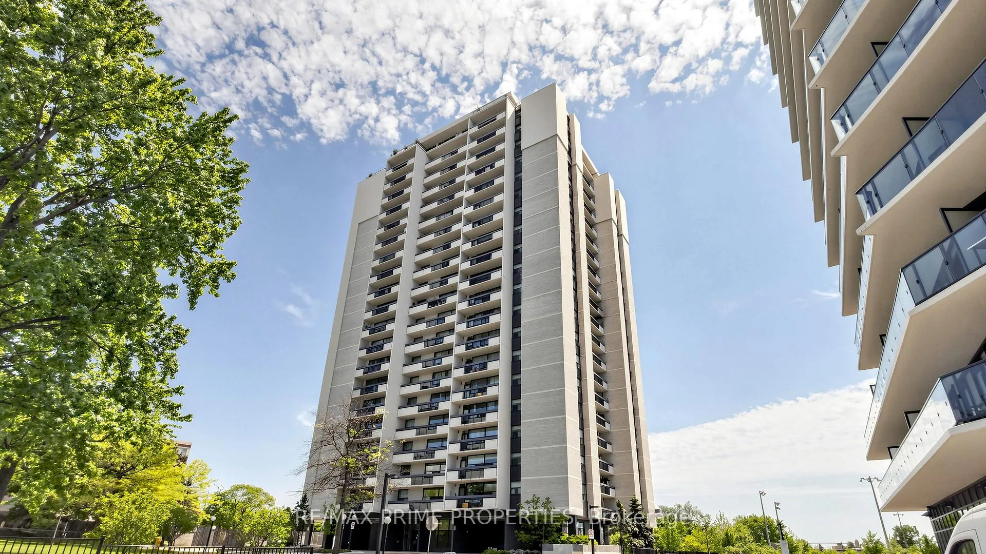 Photo of Unit 1404, 1455 Lawrence Avenue W