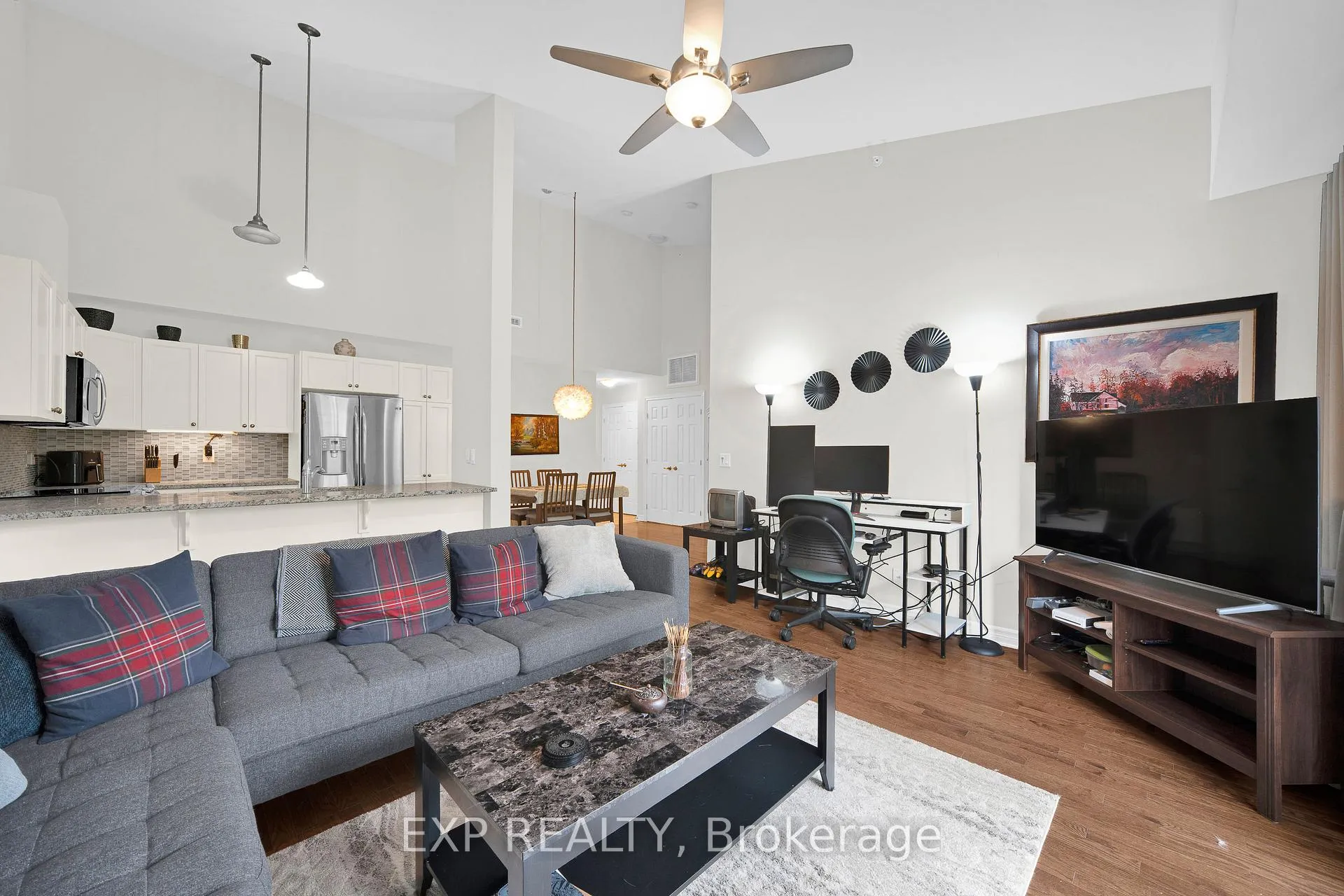 Photo 3 of Unit 408, 1201 Ohio Street, Ottawa, Billings Bridge — HOMEH