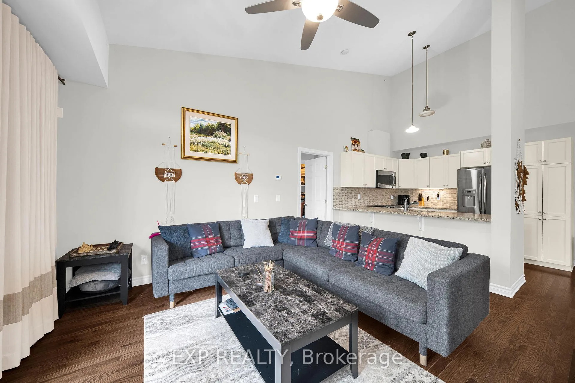 Photo 8 of Unit 408, 1201 Ohio Street, Ottawa, Billings Bridge — HOMEH