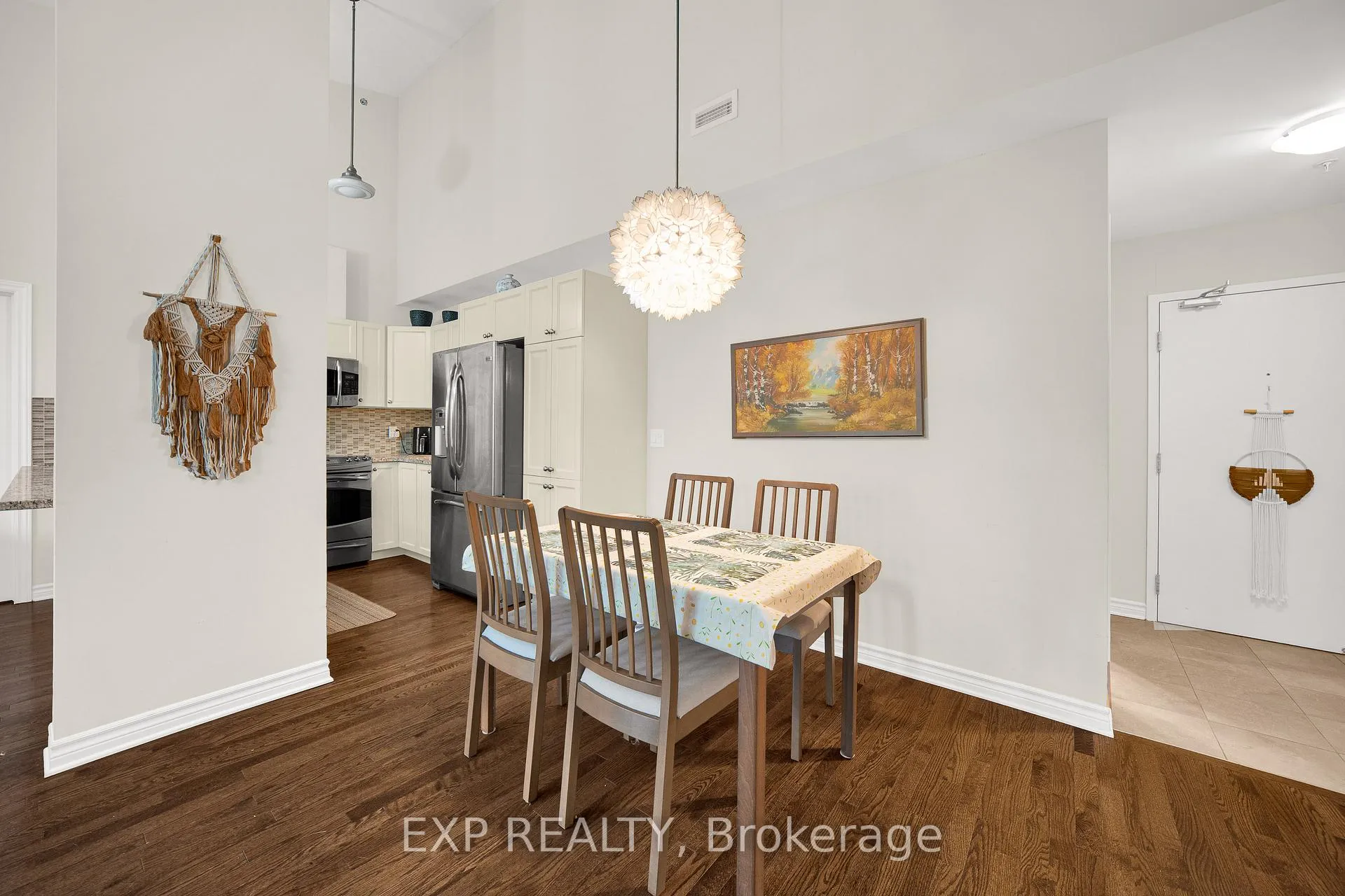 Photo 10 of Unit 408, 1201 Ohio Street, Ottawa, Billings Bridge — HOMEH