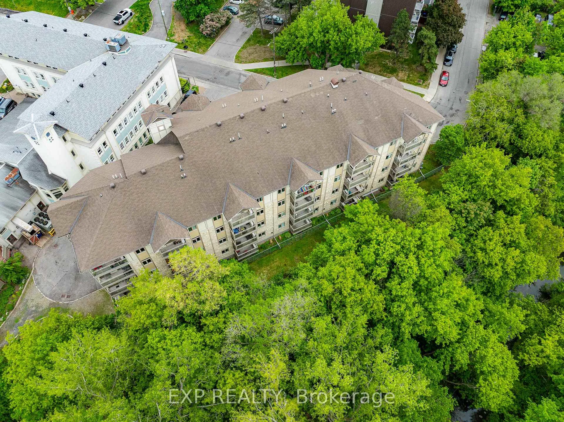 Photo 29 of Unit 408, 1201 Ohio Street, Ottawa, Billings Bridge — HOMEH