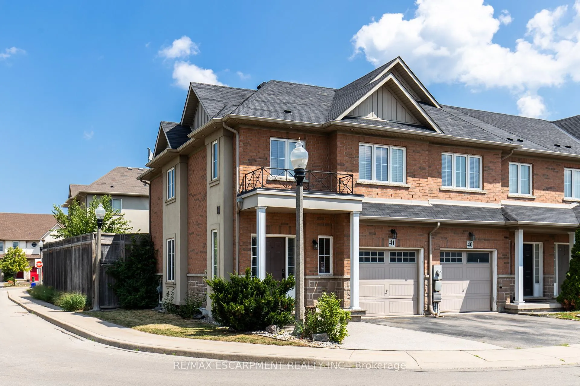 Photo 1 of Unit 41, 170 Palacebeach Trail, Hamilton, Stoney Creek — HOMEH