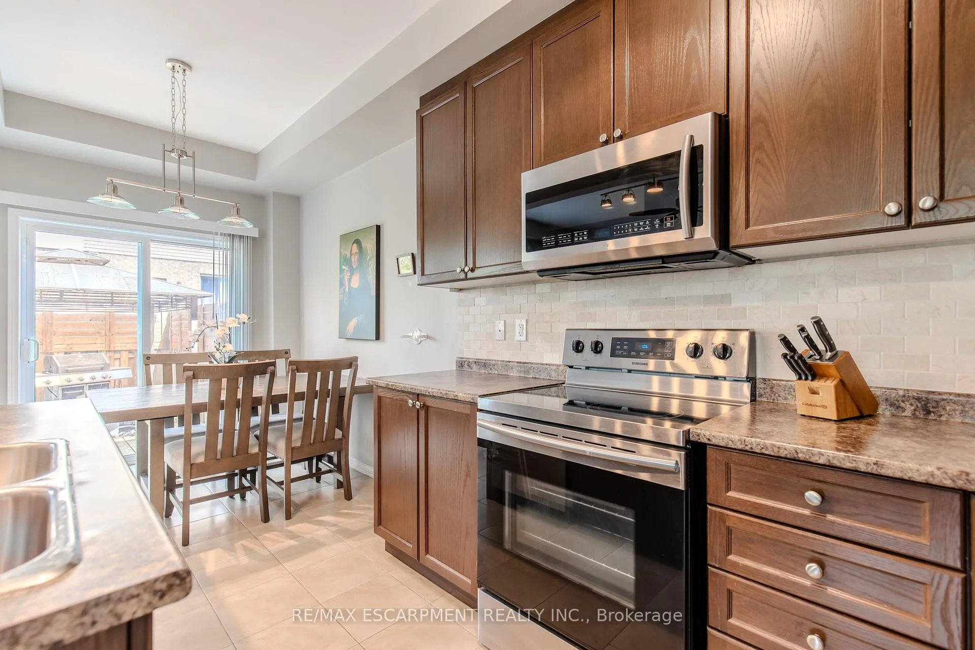 Photo 12 of Unit 41, 170 Palacebeach Trail, Hamilton, Stoney Creek — HOMEH