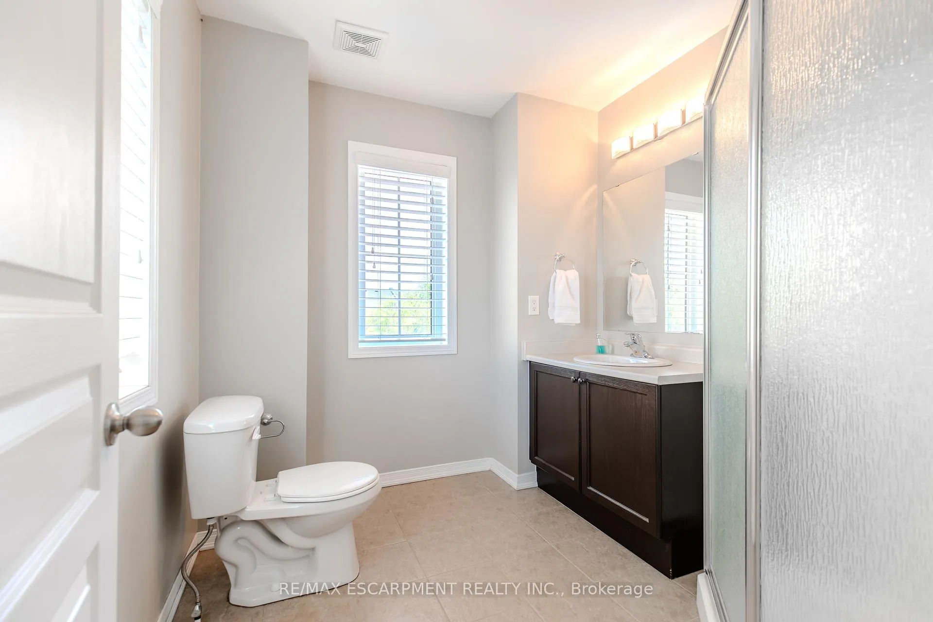 Photo 19 of Unit 41, 170 Palacebeach Trail, Hamilton, Stoney Creek — HOMEH