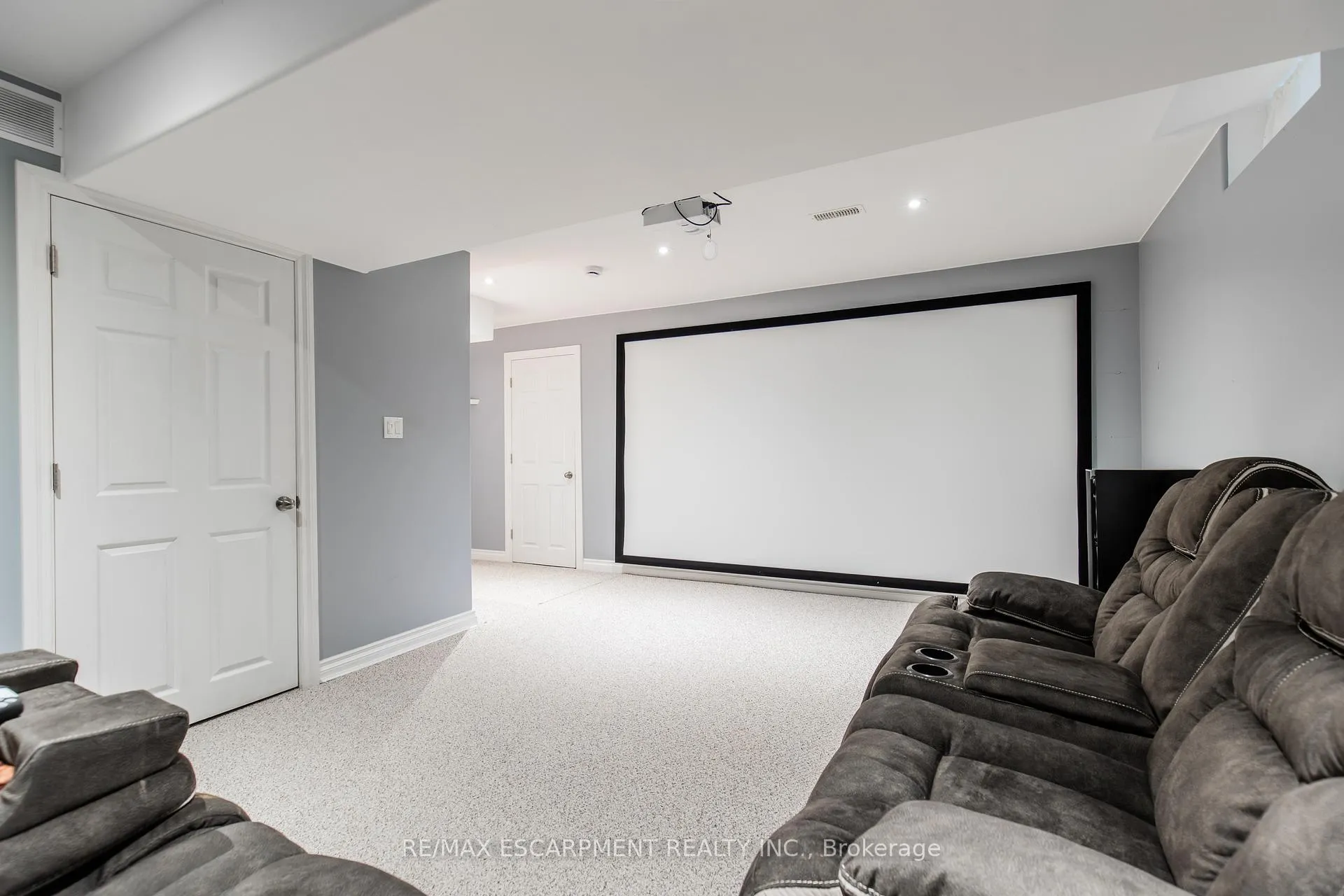 Photo 26 of Unit 41, 170 Palacebeach Trail, Hamilton, Stoney Creek — HOMEH