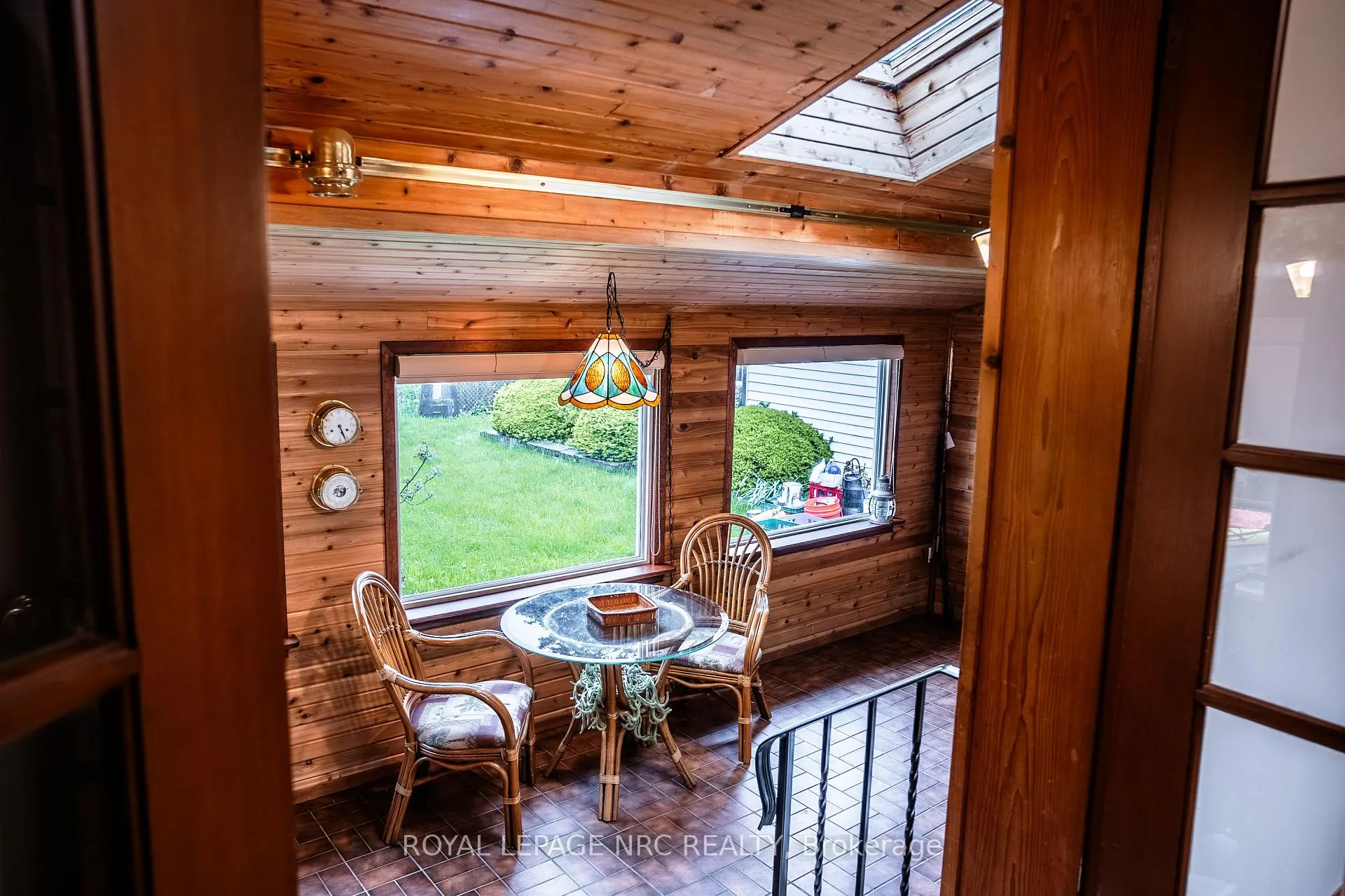 Photo 21 of 3 Monique Crescent, St. Catharines, Vine/Linwell — HOMEH