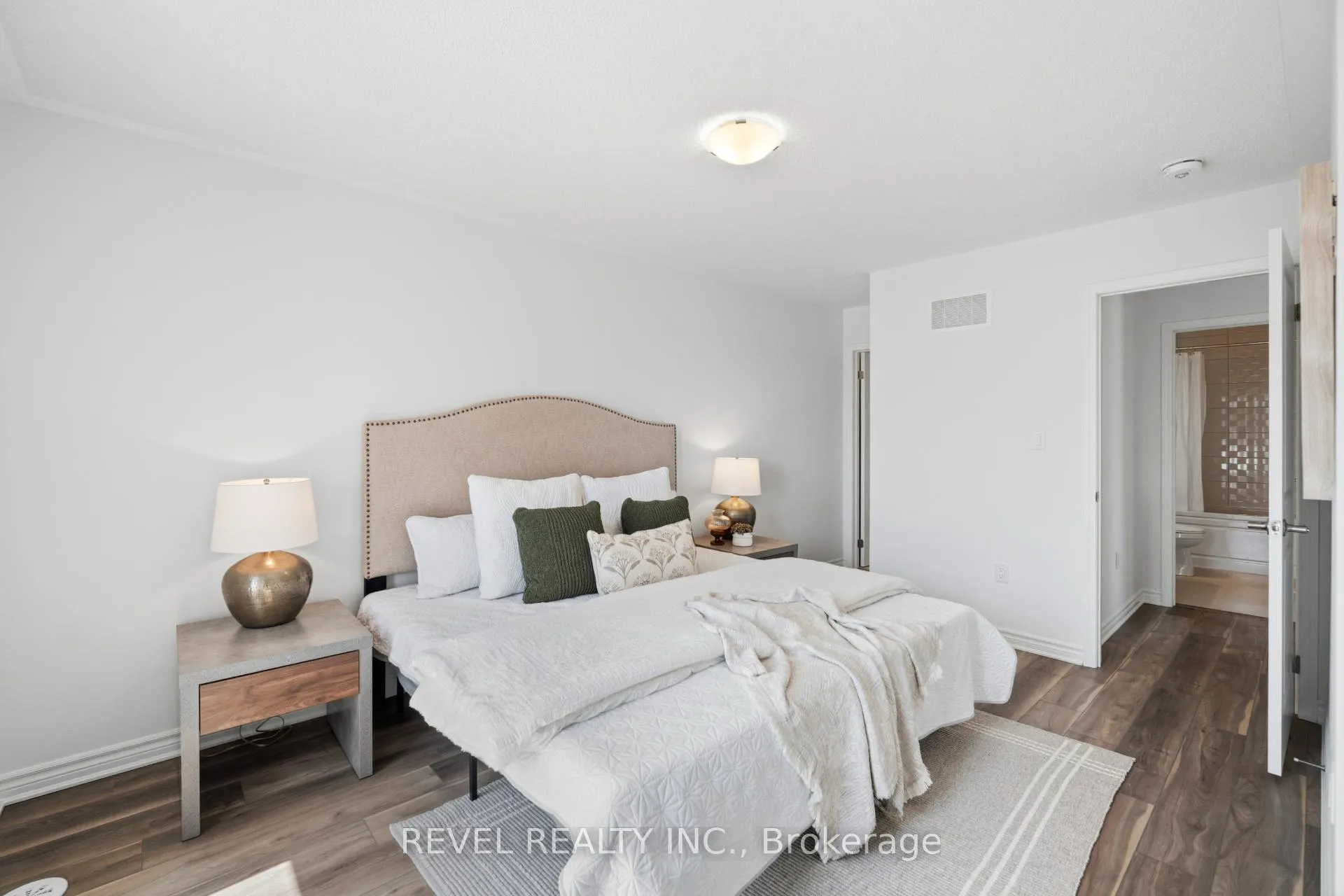 Photo 31 of 22 Vickerman Street, Brampton, Northwest Brampton — HOMEH