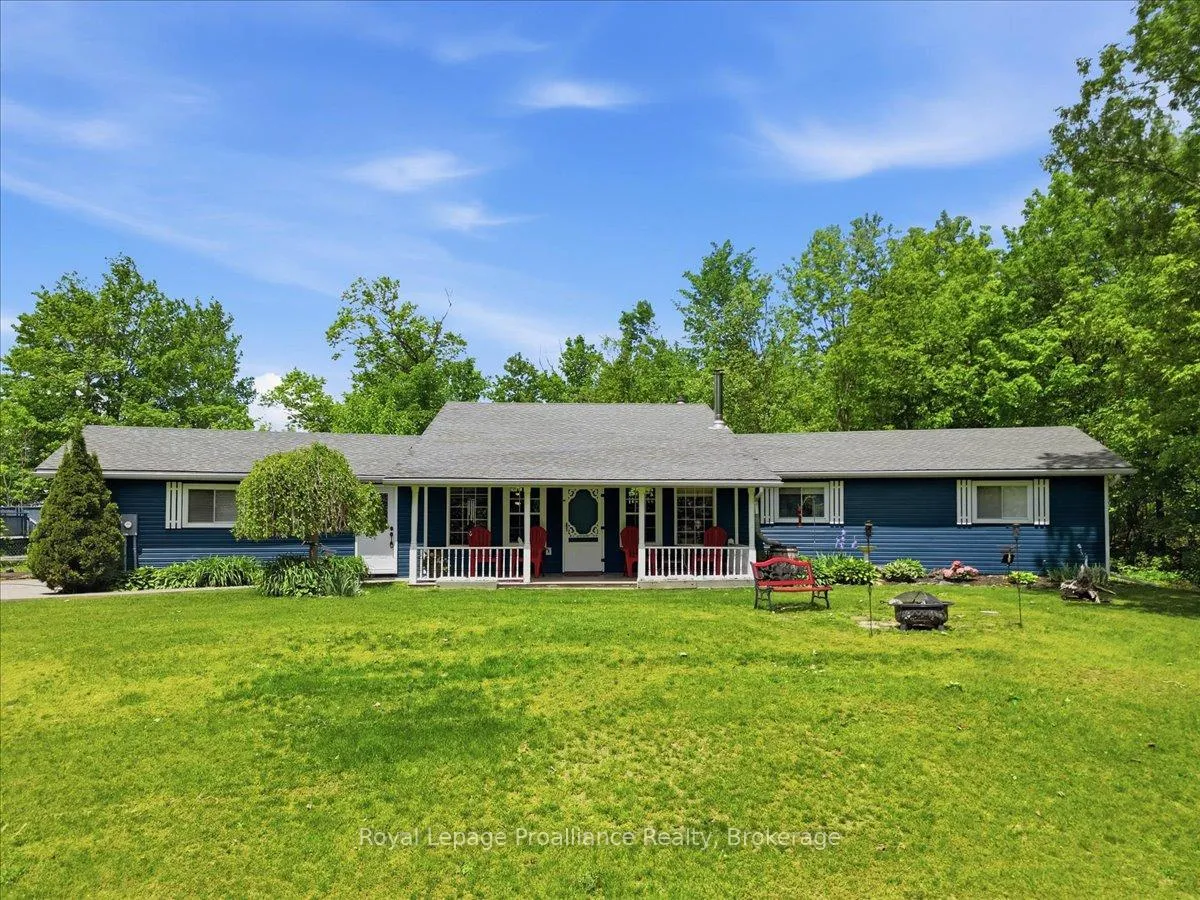 Front of 33 Woodridge Drive