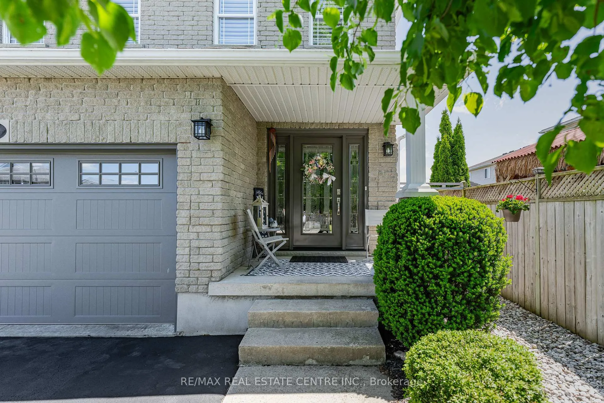 Photo 2 of 63 Pentland Drive, Cambridge — HOMEH