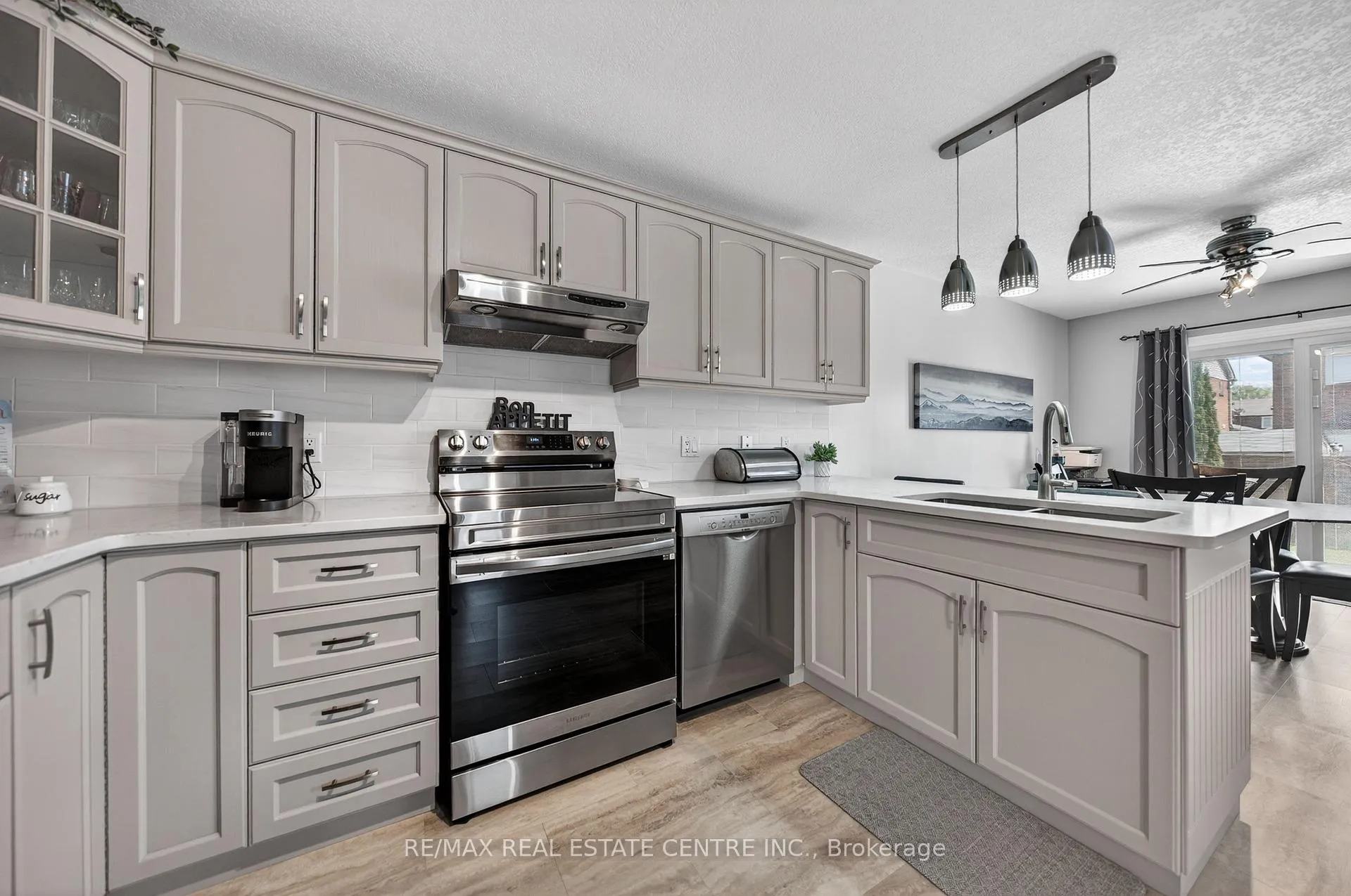 Photo 14 of 63 Pentland Drive, Cambridge — HOMEH