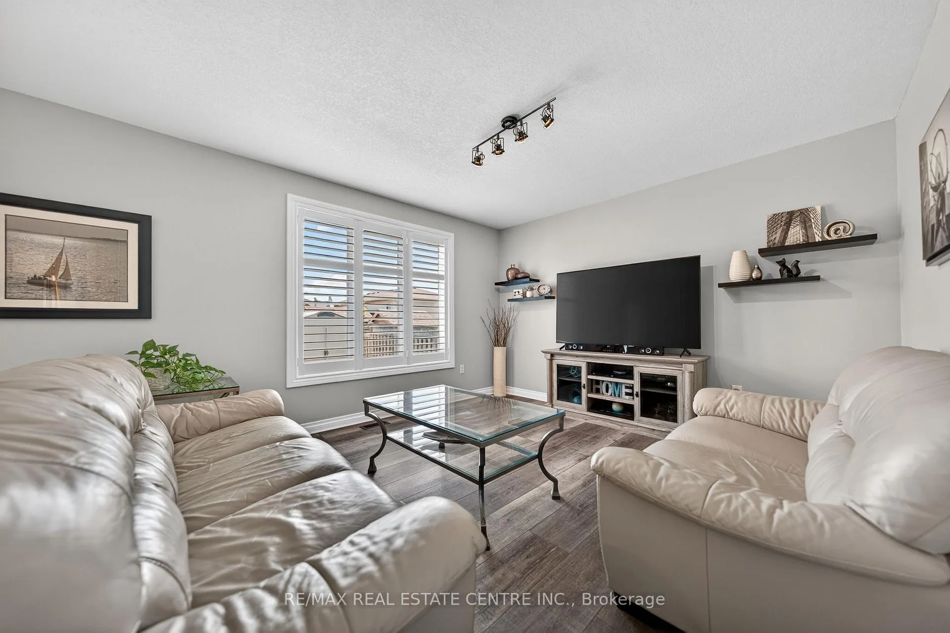 Photo 20 of 63 Pentland Drive, Cambridge — HOMEH