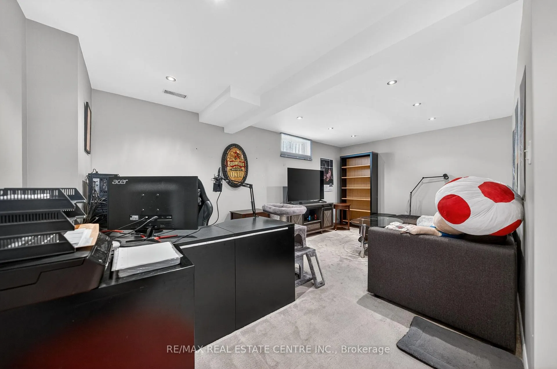 Photo 39 of 63 Pentland Drive, Cambridge — HOMEH