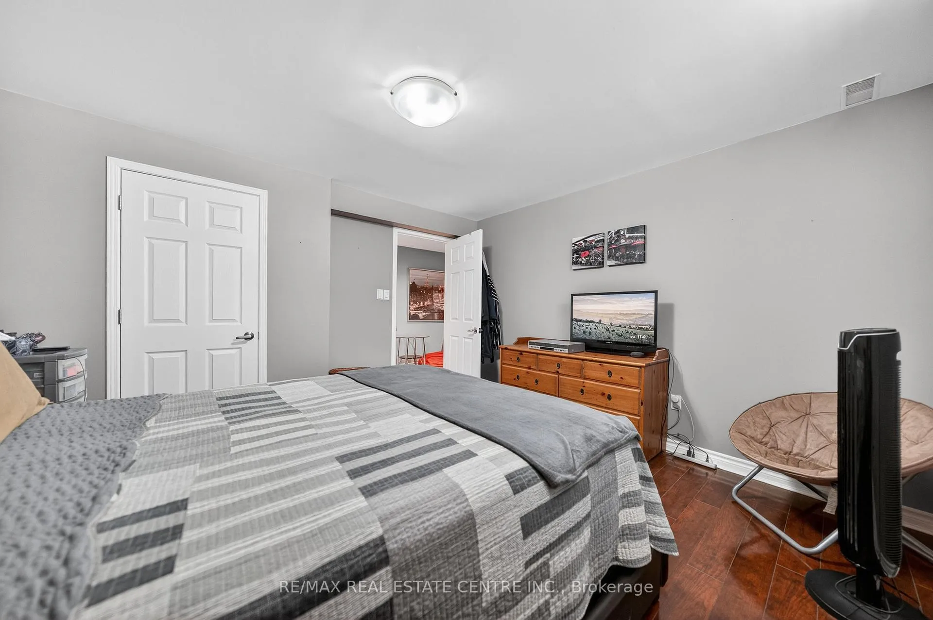 Photo 42 of 63 Pentland Drive, Cambridge — HOMEH