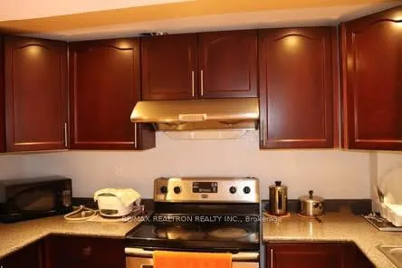 Photo 2 of Unit Bsmnt, 6 Canoe Crescent, Scarborough, Rouge — HOMEH