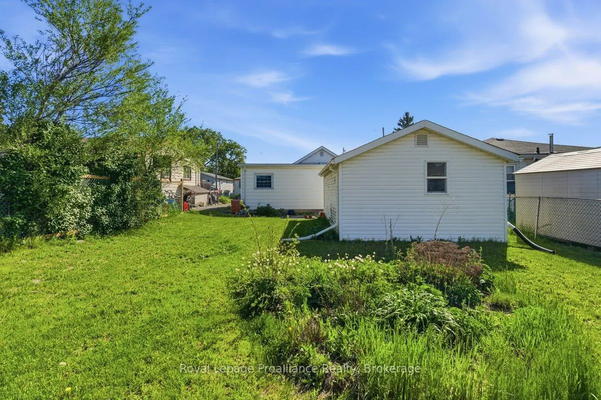 Photo 43 of 14 Ramsay Avenue, Quinte West, Trenton Ward — HOMEH