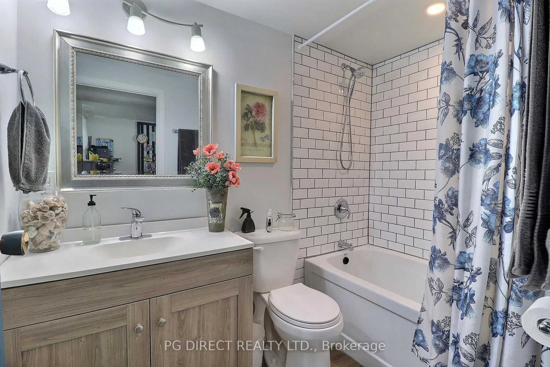 Photo 14 of 188 Byron Avenue, Thames Centre, Dorchester — HOMEH