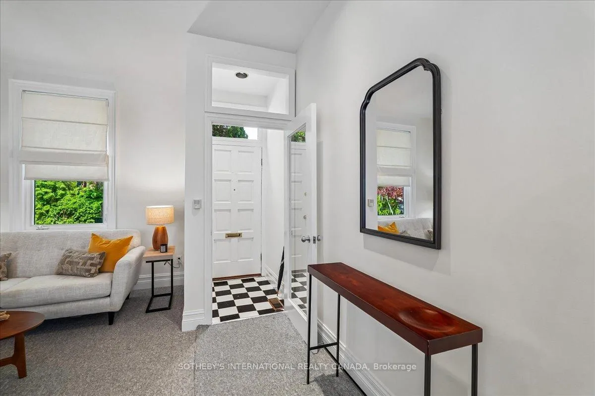 Photo 3 of 452 Sumach Street, Toronto, Cabbagetown-South St. James Town — HOMEH