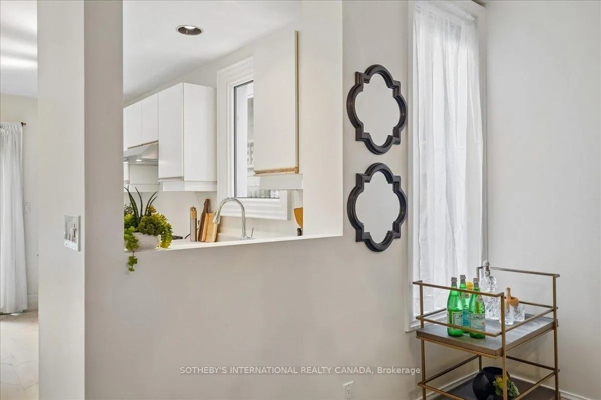 Photo 10 of 452 Sumach Street, Toronto, Cabbagetown-South St. James Town — HOMEH