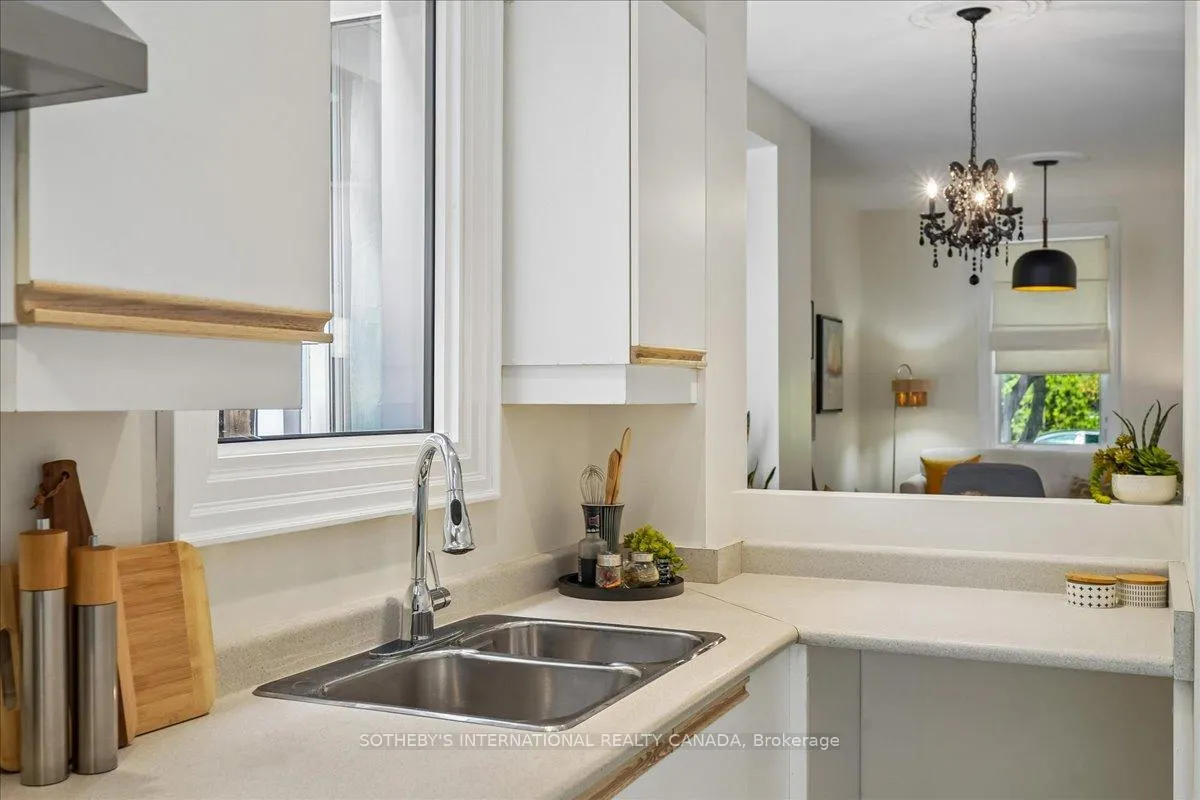 Photo 14 of 452 Sumach Street, Toronto, Cabbagetown-South St. James Town — HOMEH
