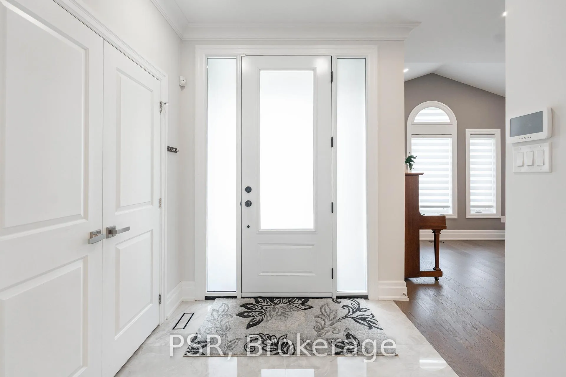 Photo 7 of 81 Shawbridge Boulevard, Vaughan, Islington Woods — HOMEH