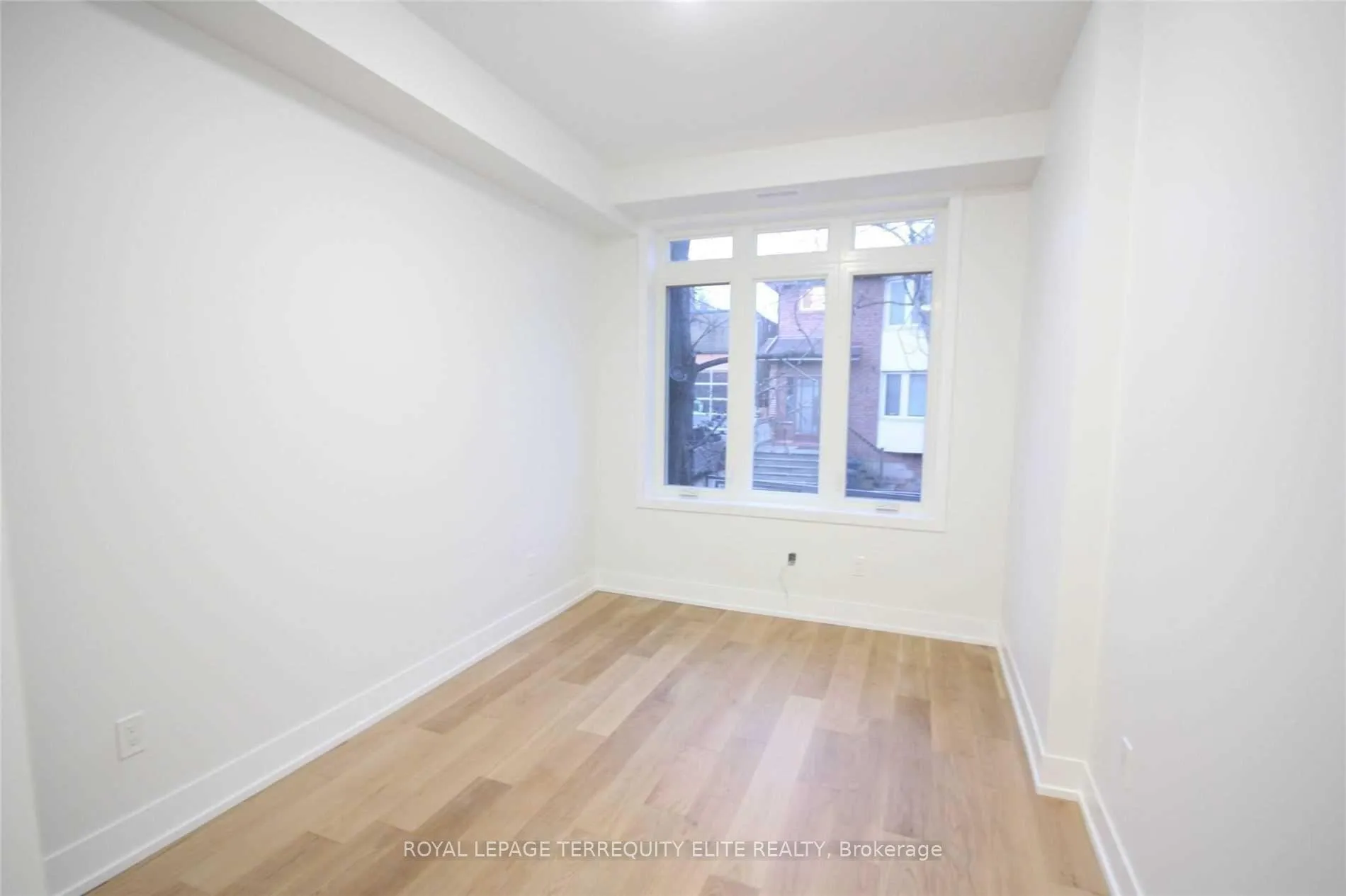 Photo 10 of Unit Main, 34 St Paul Street, Toronto, Moss Park — HOMEH