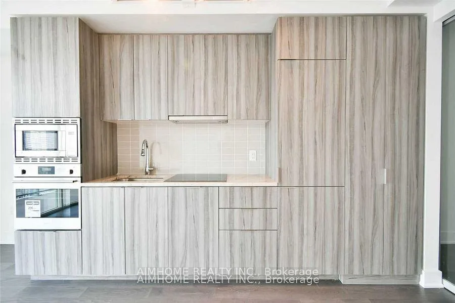 Photo 6 of Unit 3501, 955 Bay Street, Toronto, Bay Street Corridor — HOMEH