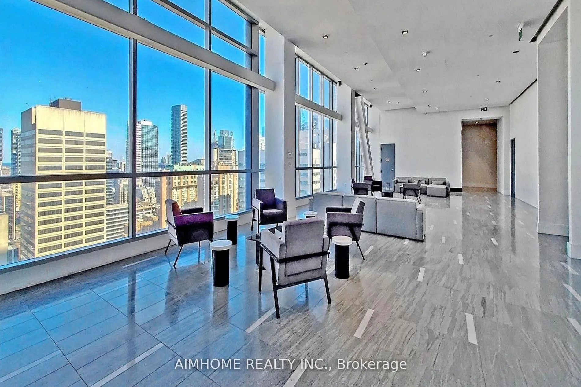 Photo 2 of Unit 5003, 488 University Avenue, Toronto, University — HOMEH