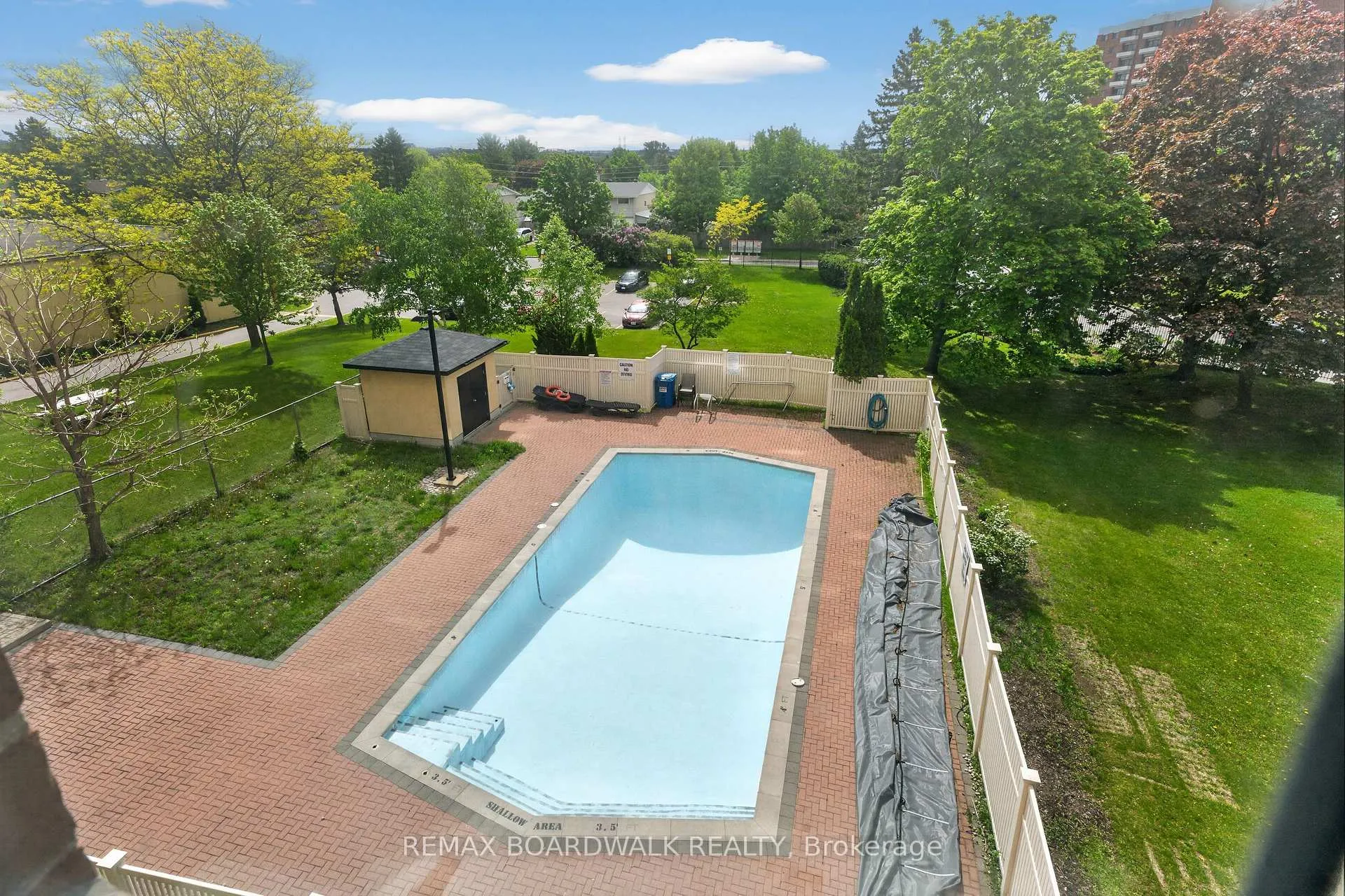 Photo 28 of Unit 308, 1356 Meadowlands Drive E, Ottawa, Borden Farm/Stewart Farm/Carleton Heights/Parkwood Hills — HOMEH