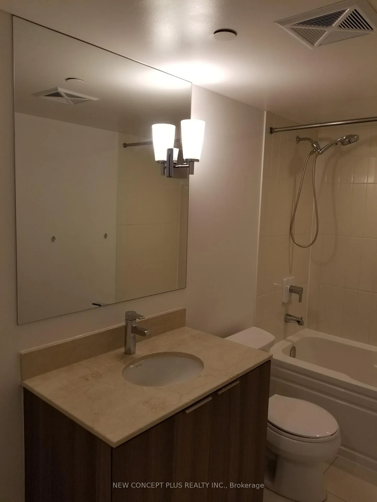 Photo 16 of Unit 719, 955 Bay Street, Toronto, Bay Street Corridor — HOMEH