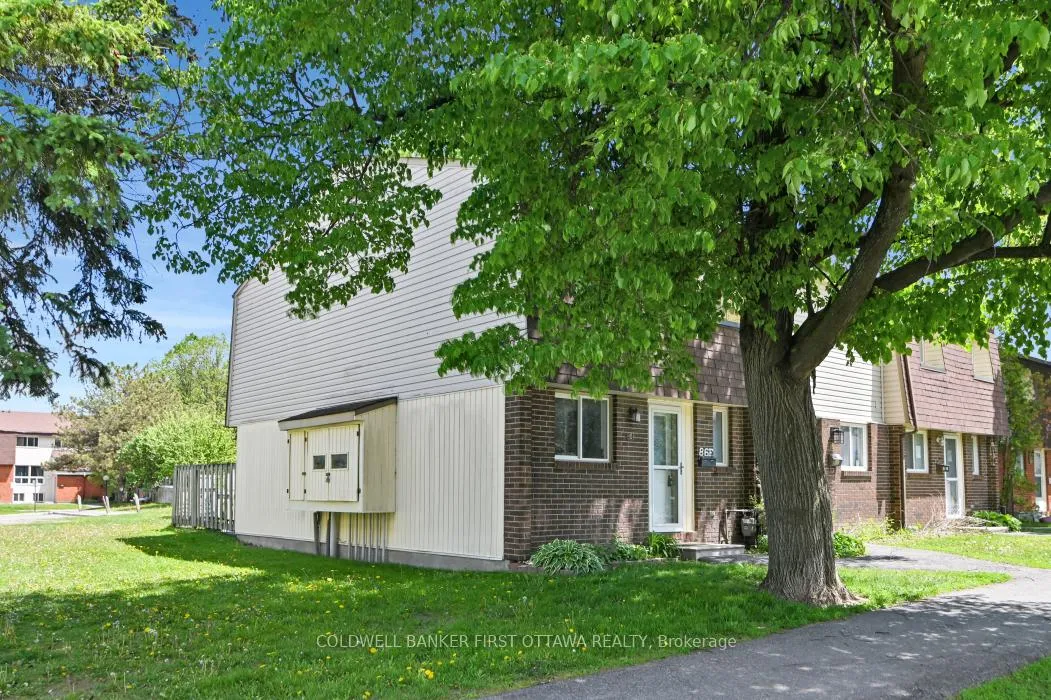 Photo 3 of 86F Seyton Drive, Ottawa, Westcliffe Estates — HOMEH