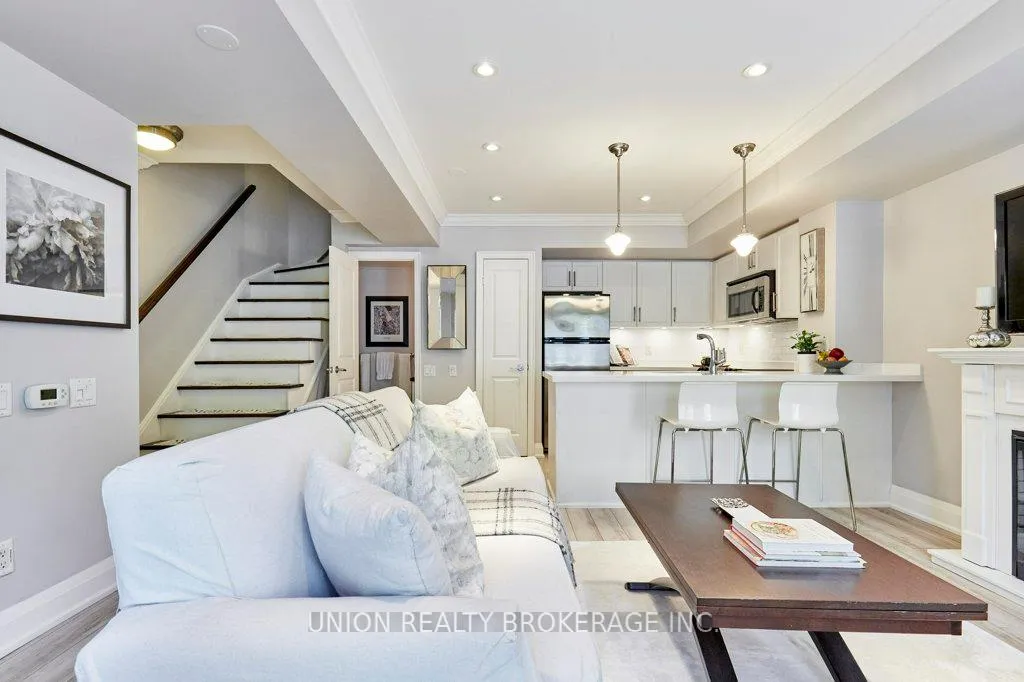 Photo 6 of Unit 39, 93 The Queensway, Toronto, High Park-Swansea — HOMEH
