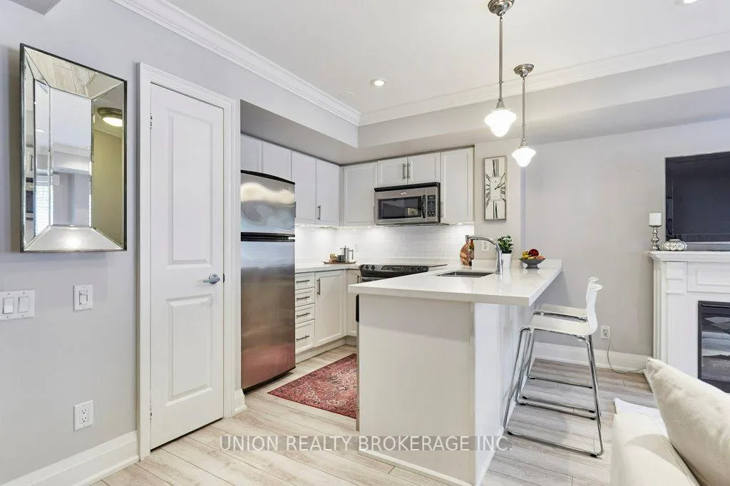 Photo 9 of Unit 39, 93 The Queensway, Toronto, High Park-Swansea — HOMEH