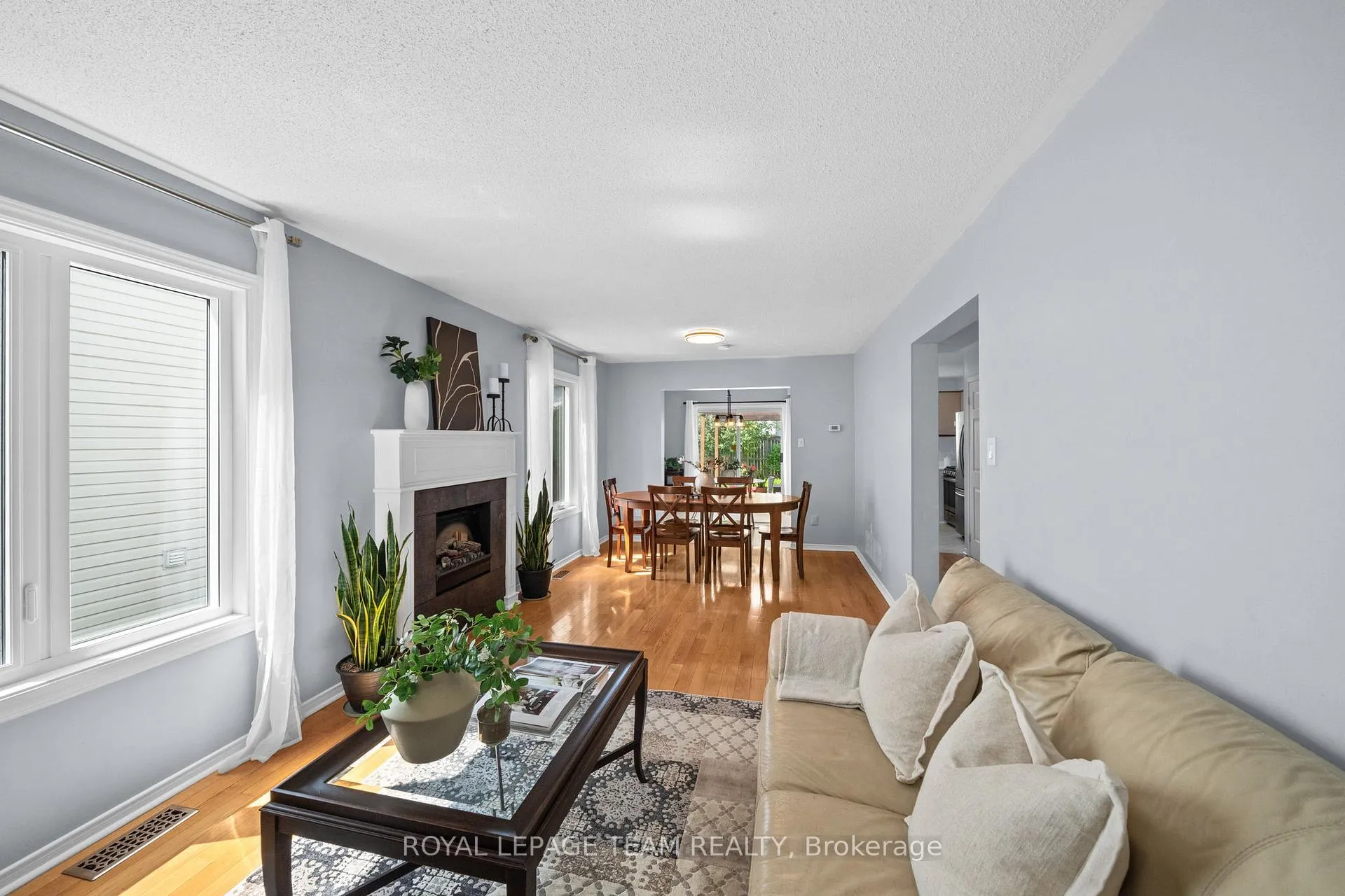 Photo 9 of 2 Ipswich Terrace, Ottawa, Kanata - Morgan's Grant/South March — HOMEH