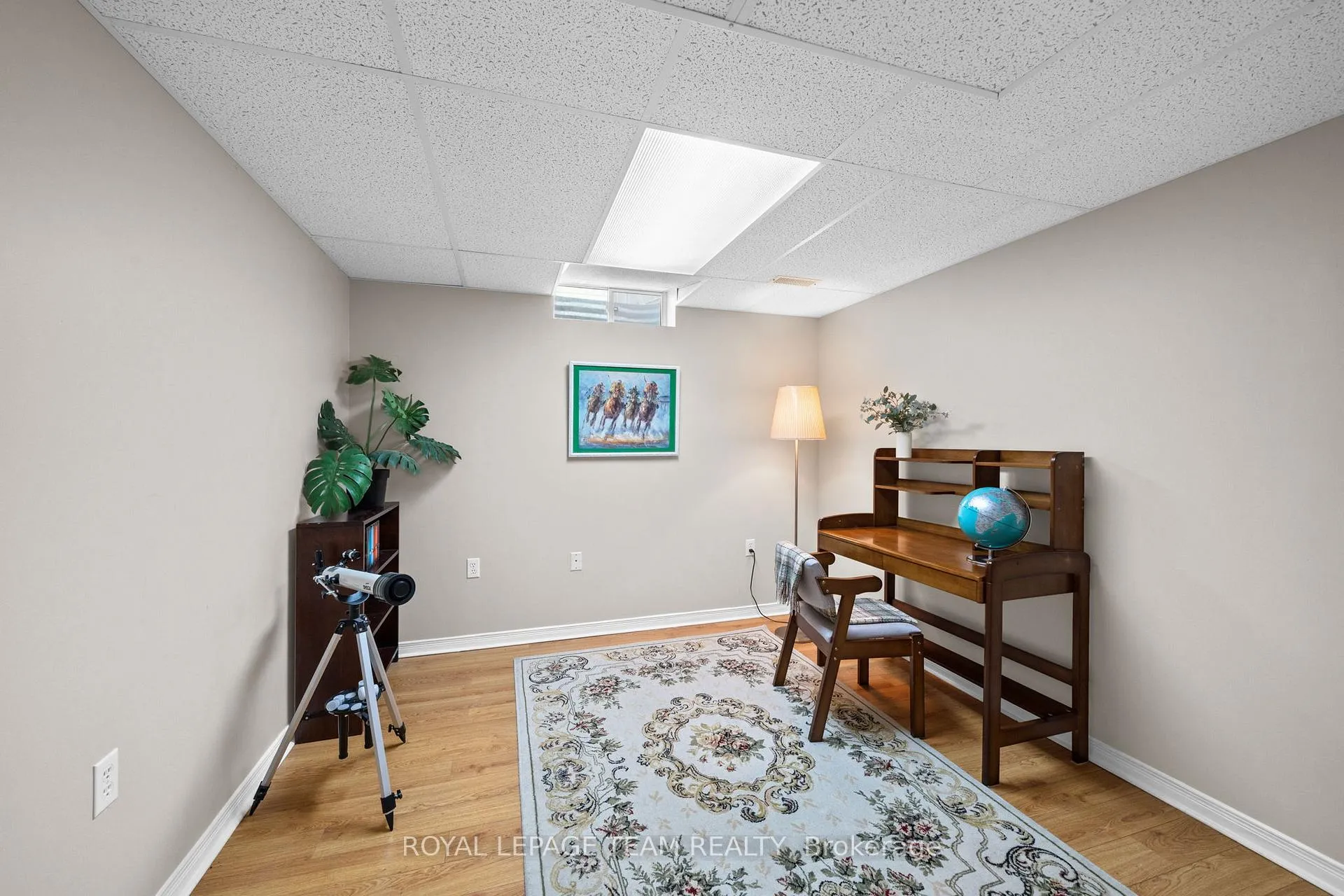 Photo 33 of 2 Ipswich Terrace, Ottawa, Kanata - Morgan's Grant/South March — HOMEH
