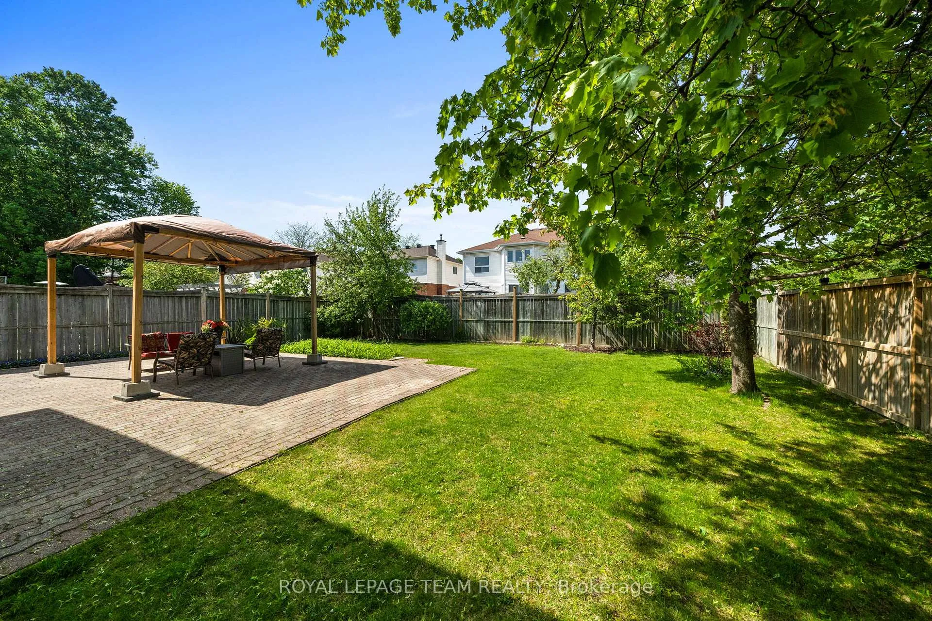 Photo 35 of 2 Ipswich Terrace, Ottawa, Kanata - Morgan's Grant/South March — HOMEH