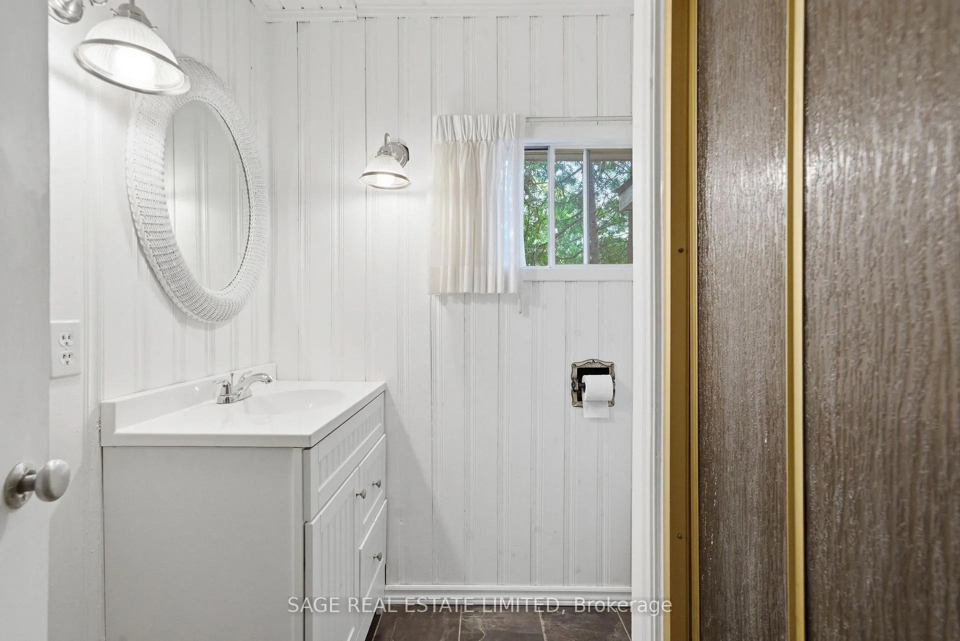 Photo 41 of 141 Sandy Point Road, Kawartha Lakes, Verulam — HOMEH