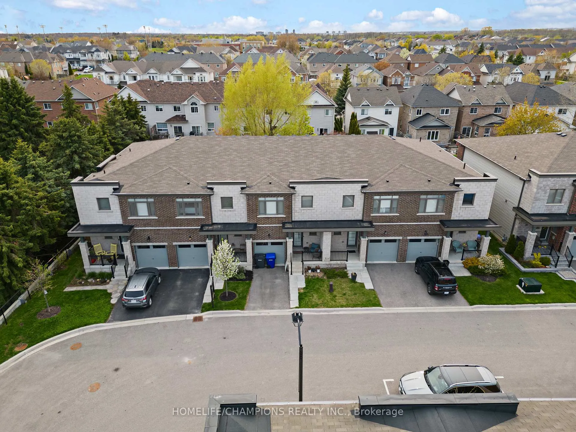 Photo 1 of 38 Longshore Way, Whitby, Port Whitby — HOMEH