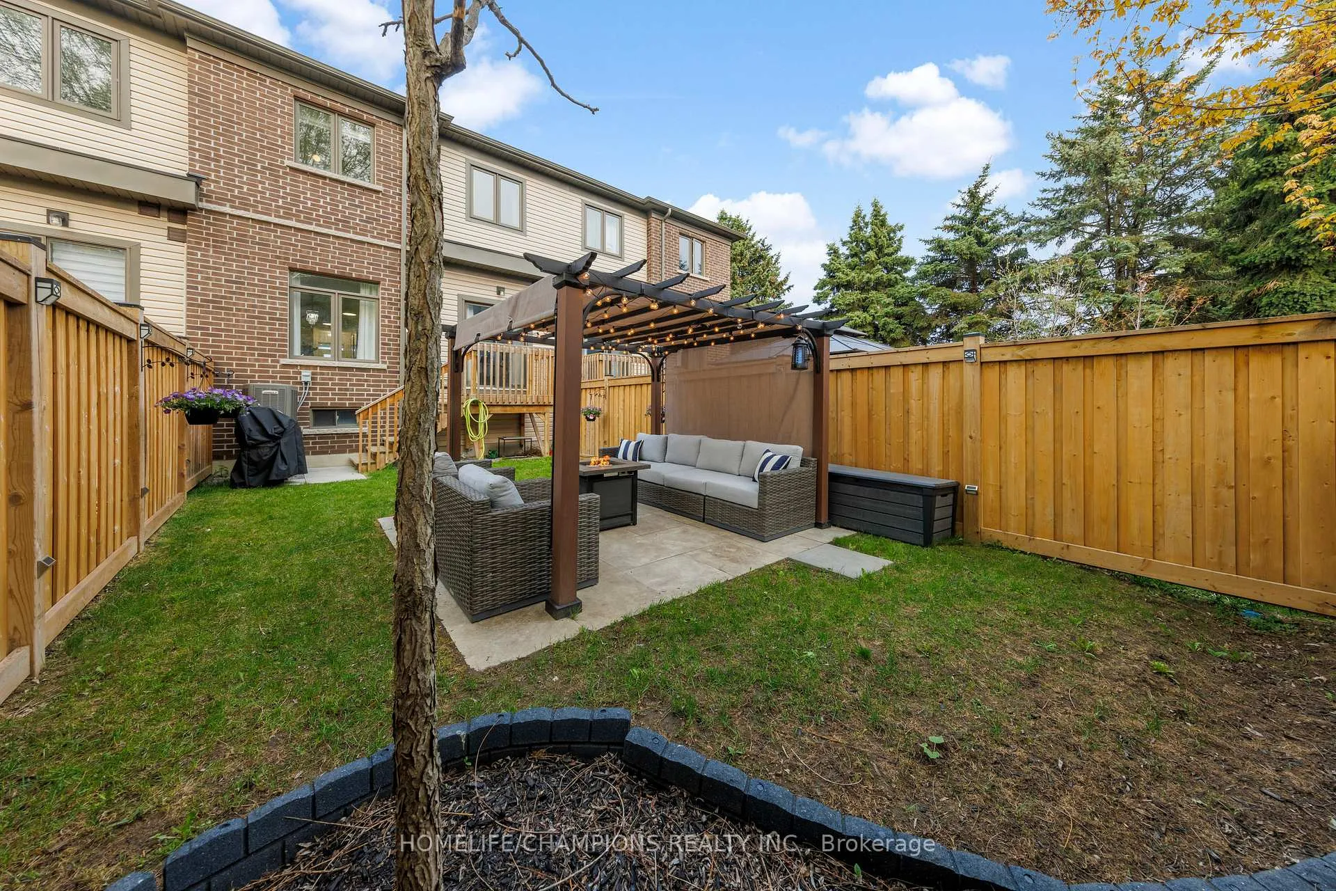Photo 39 of 38 Longshore Way, Whitby, Port Whitby — HOMEH