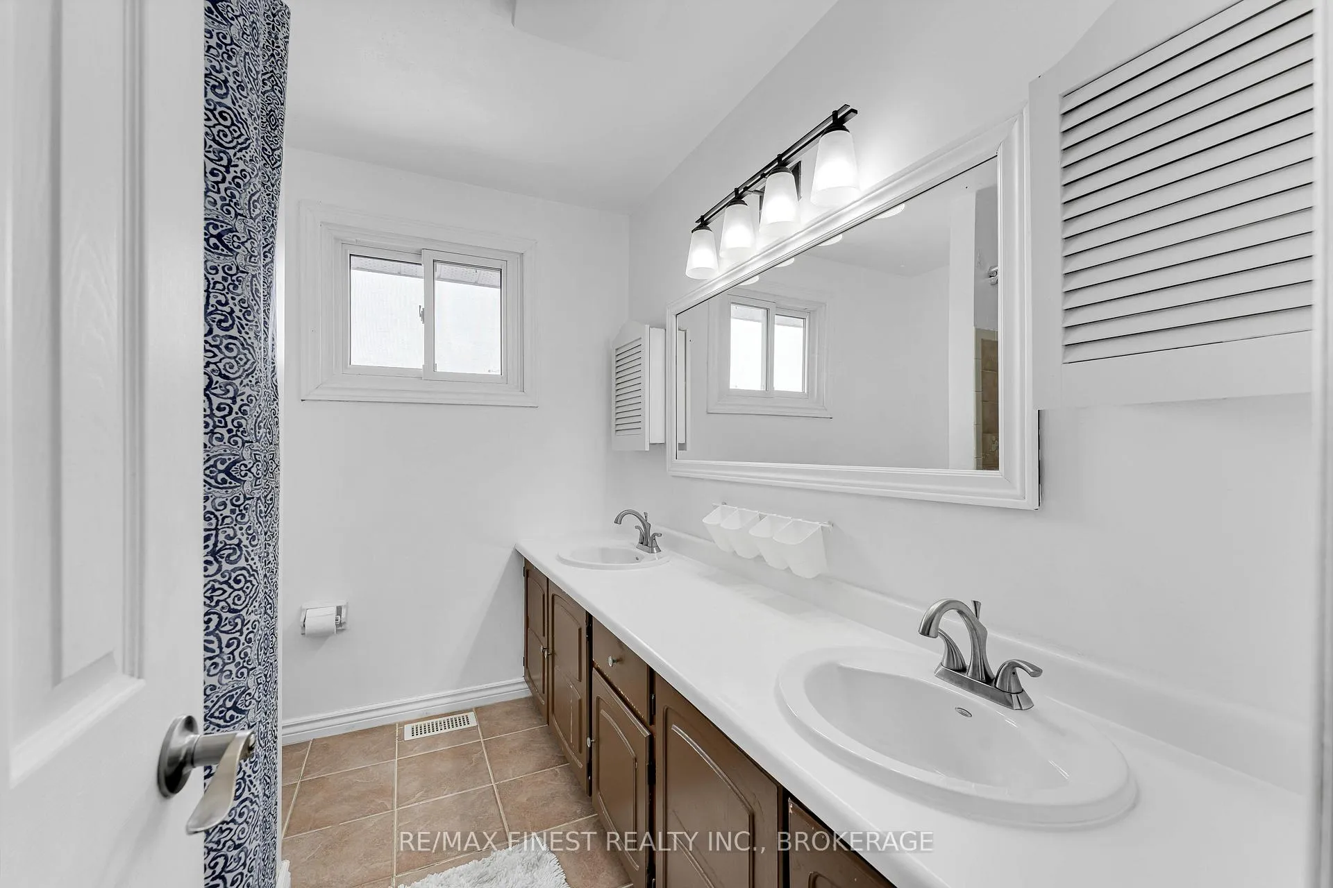 Photo 30 of 838 Woodside Drive, Kingston, North of Taylor-Kidd Blvd — HOMEH