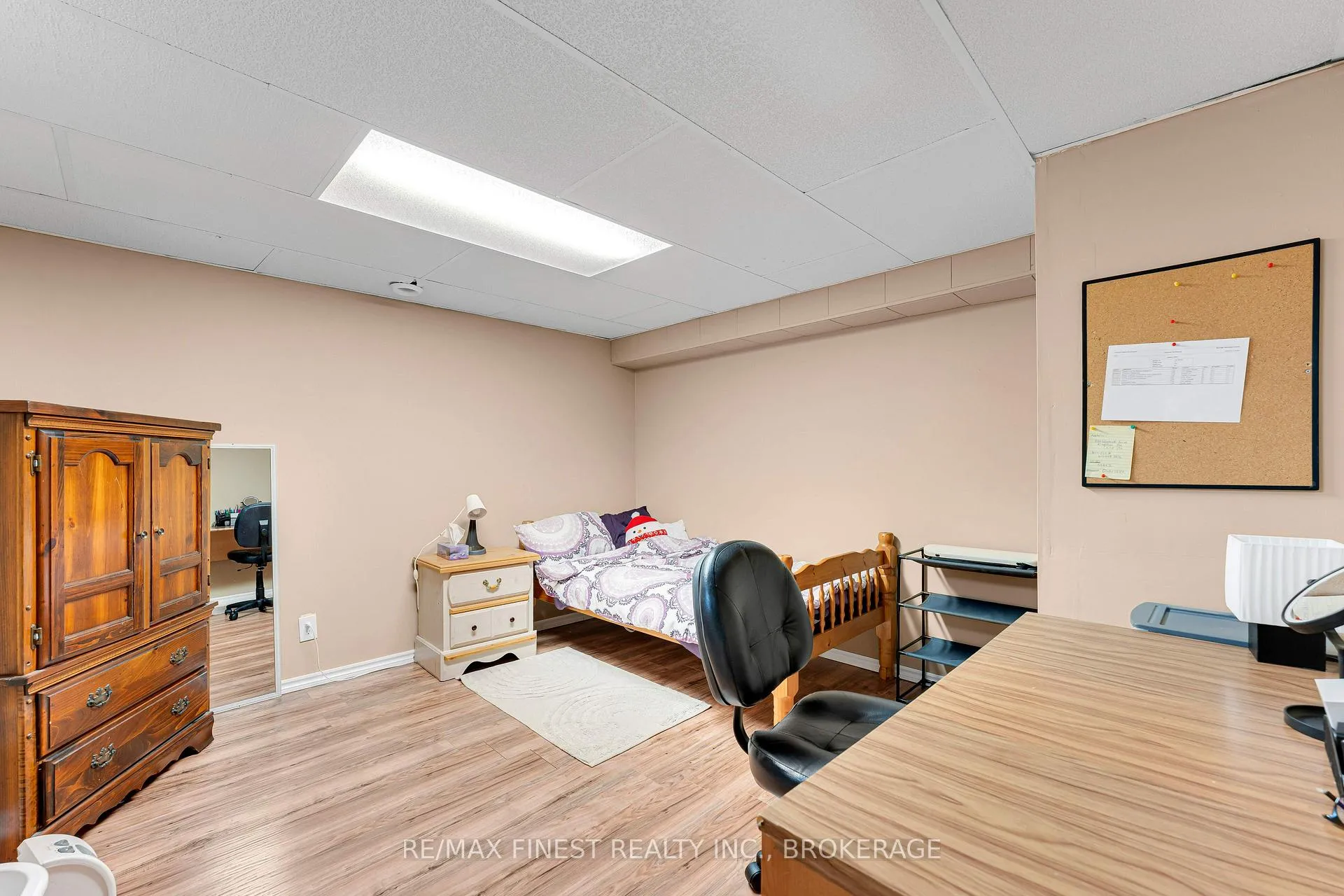 Photo 34 of 838 Woodside Drive, Kingston, North of Taylor-Kidd Blvd — HOMEH