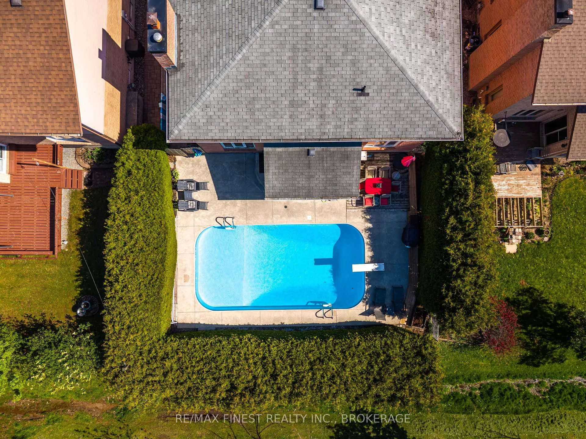 Photo 42 of 838 Woodside Drive, Kingston, North of Taylor-Kidd Blvd — HOMEH