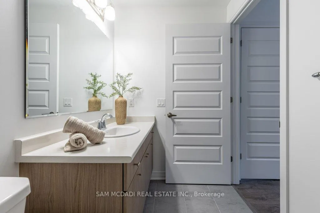 Photo 13 of Unit # 113, 470 Gordon Krantz Avenue E, Milton, Walker — HOMEH